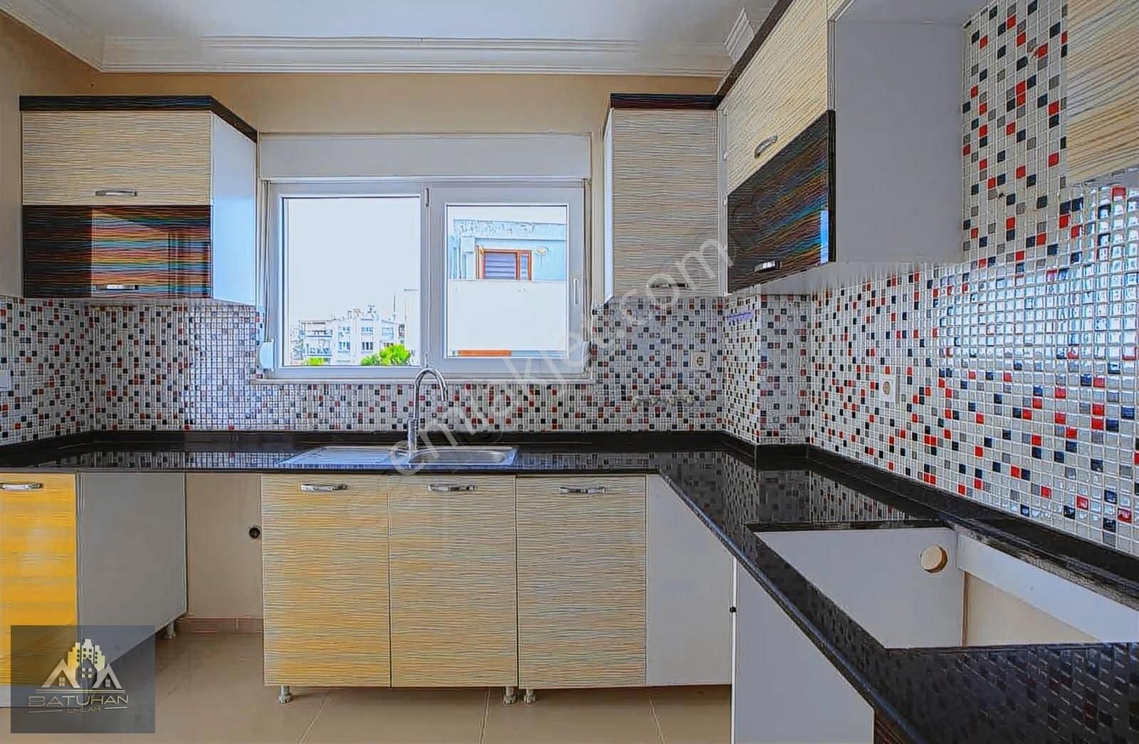 Kuşkavağı Mah. Denize Yürüme Mesafesinde 3+1 Daire - Görsel 4