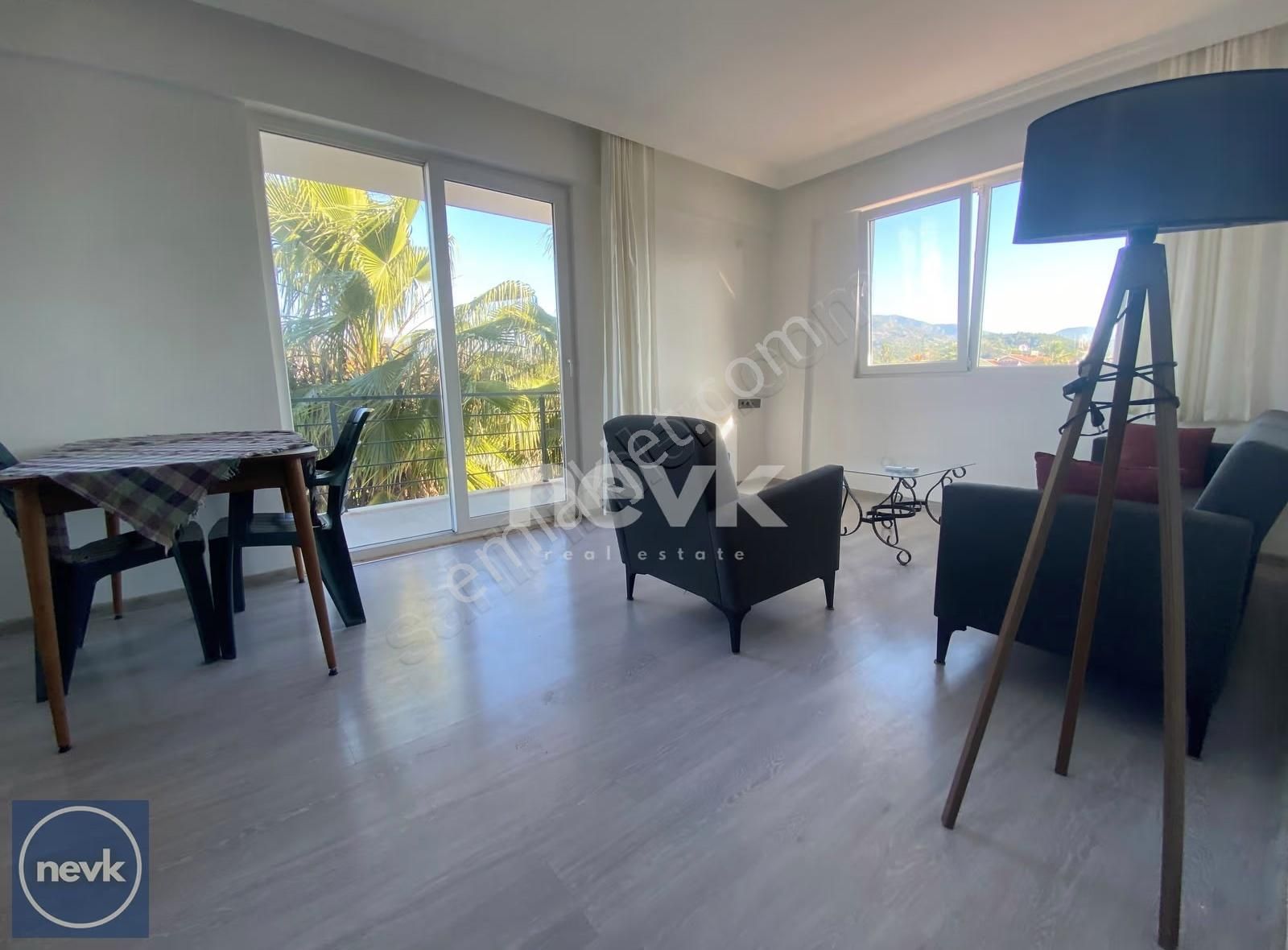 Çalış Plajına 300m Eşyalı Kiralık 1+1 Daire/eng - Görsel 2