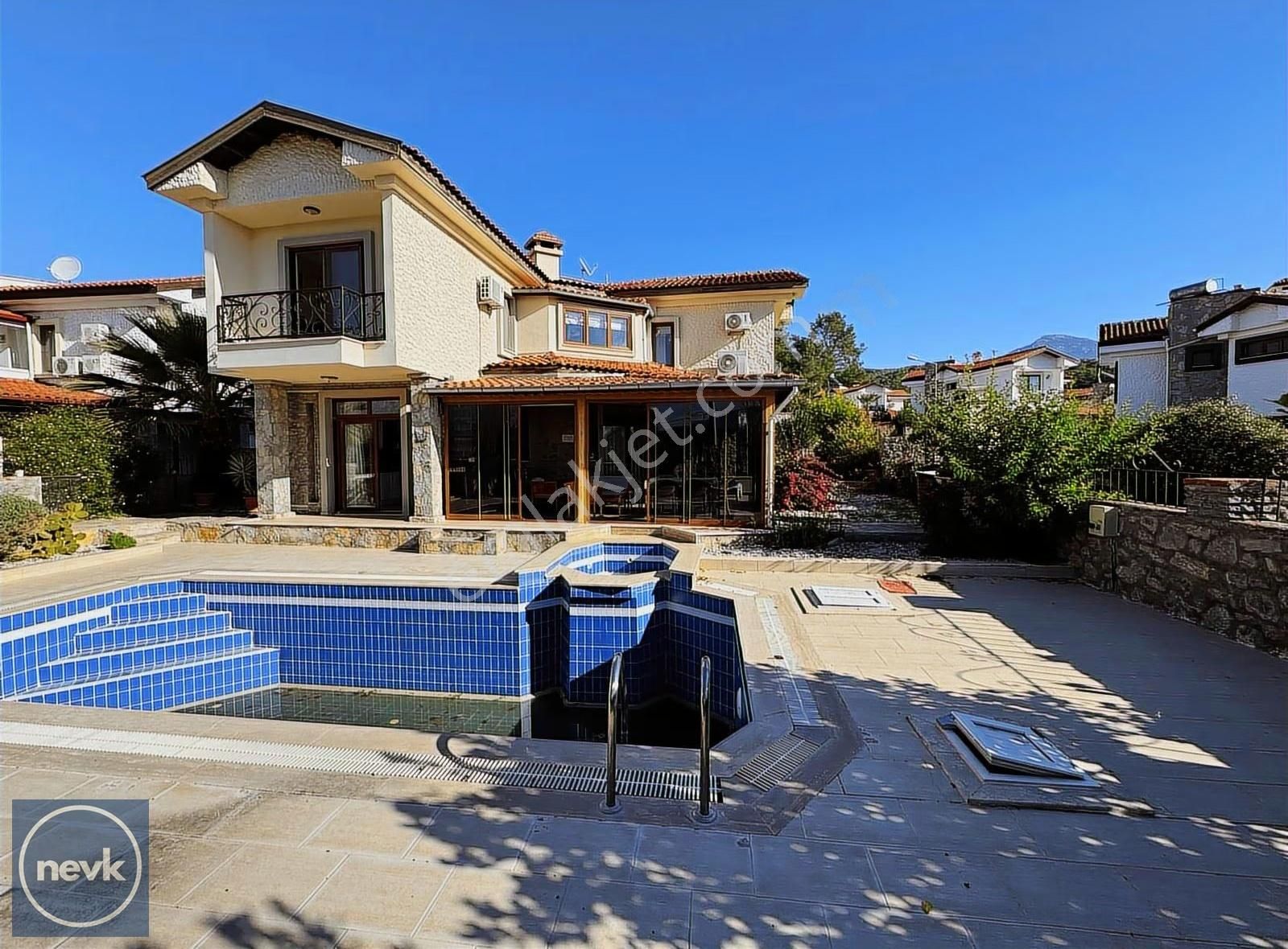 Nevkinvest Ten Satılık Seydikemer De Müstakil Havuzlu Villa - Görsel 15