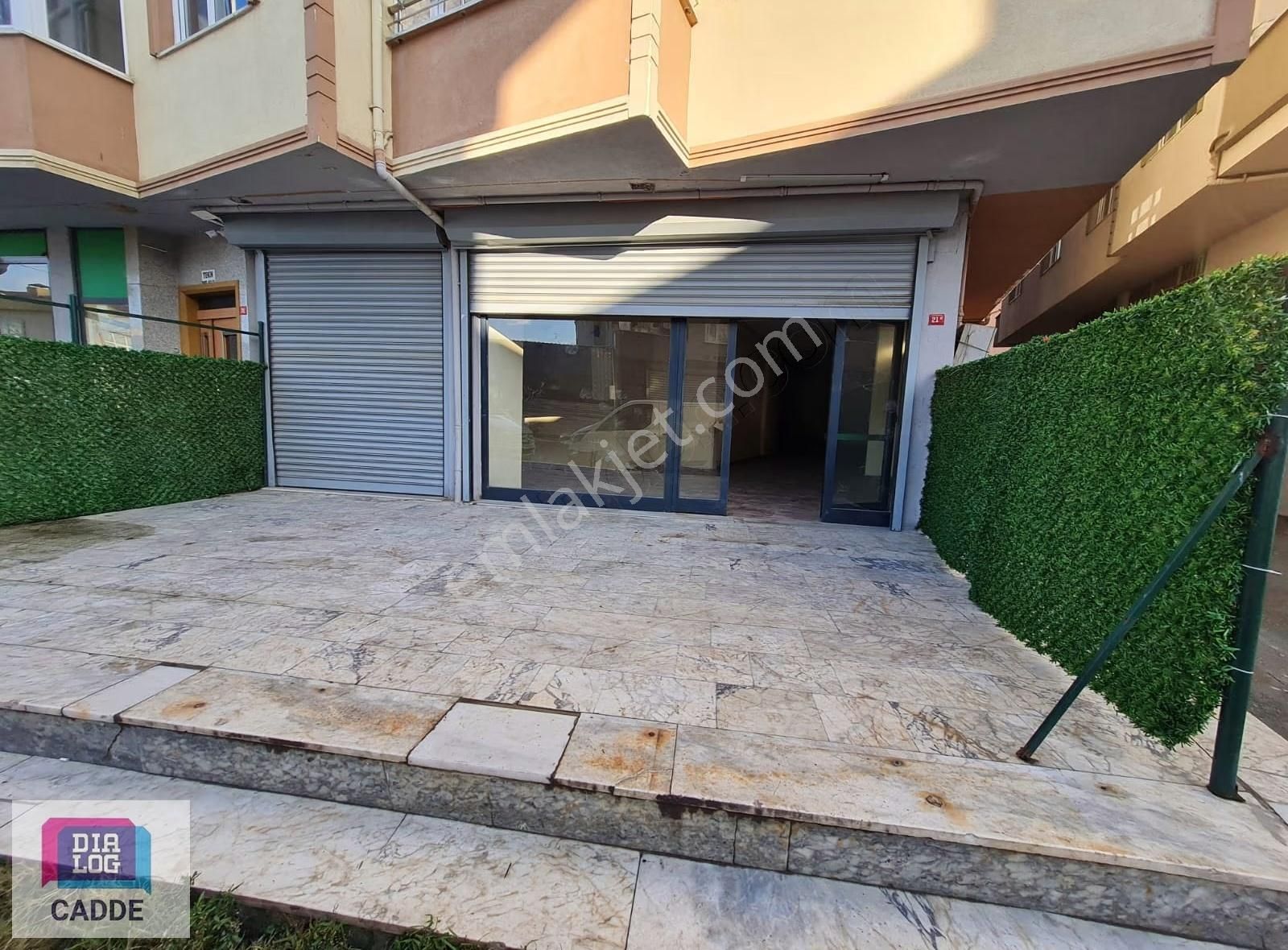 Pendik Kavakpınar | Gülyalı Caddesi Üzeri | Kiralık Dükkan