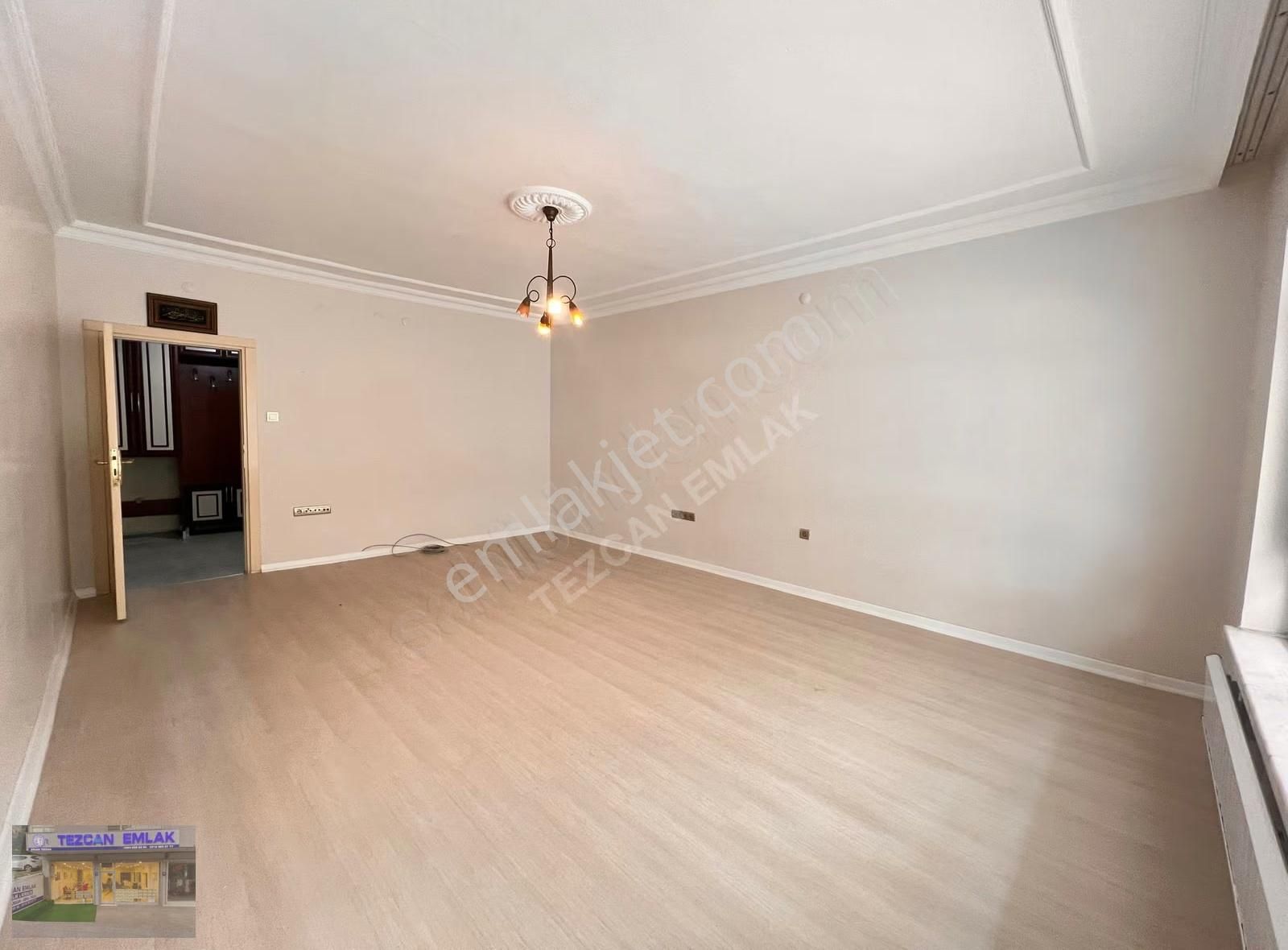 Bagımsız Düz Giriş 3+1 Yapılı Masrafsız Caddeye 3 Bina Mesafede - Görsel 12