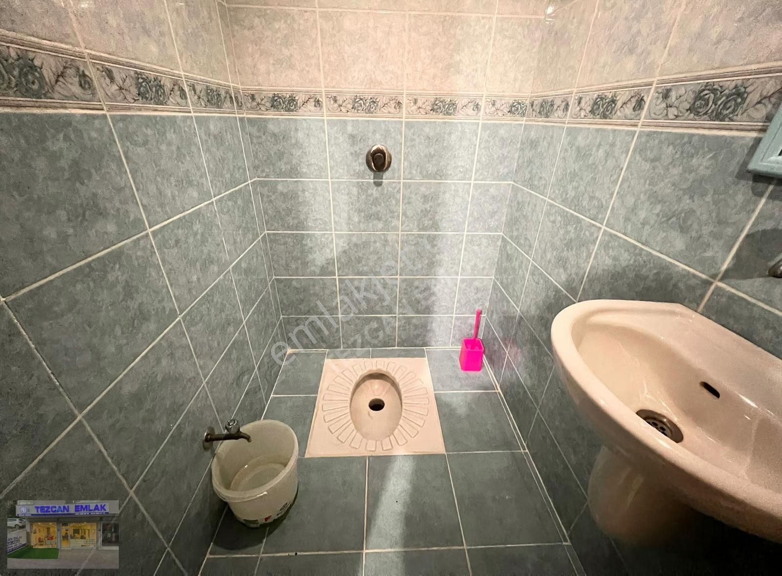 Bagımsız Düz Giriş 3+1 Yapılı Masrafsız Caddeye 3 Bina Mesafede - Görsel 13