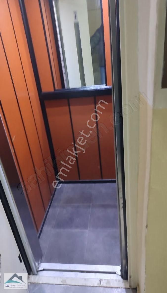 Yarhasanlar Mah Cadde Üzeri Asansörlü 2+1 Satılık Ara Kat - Görsel 14