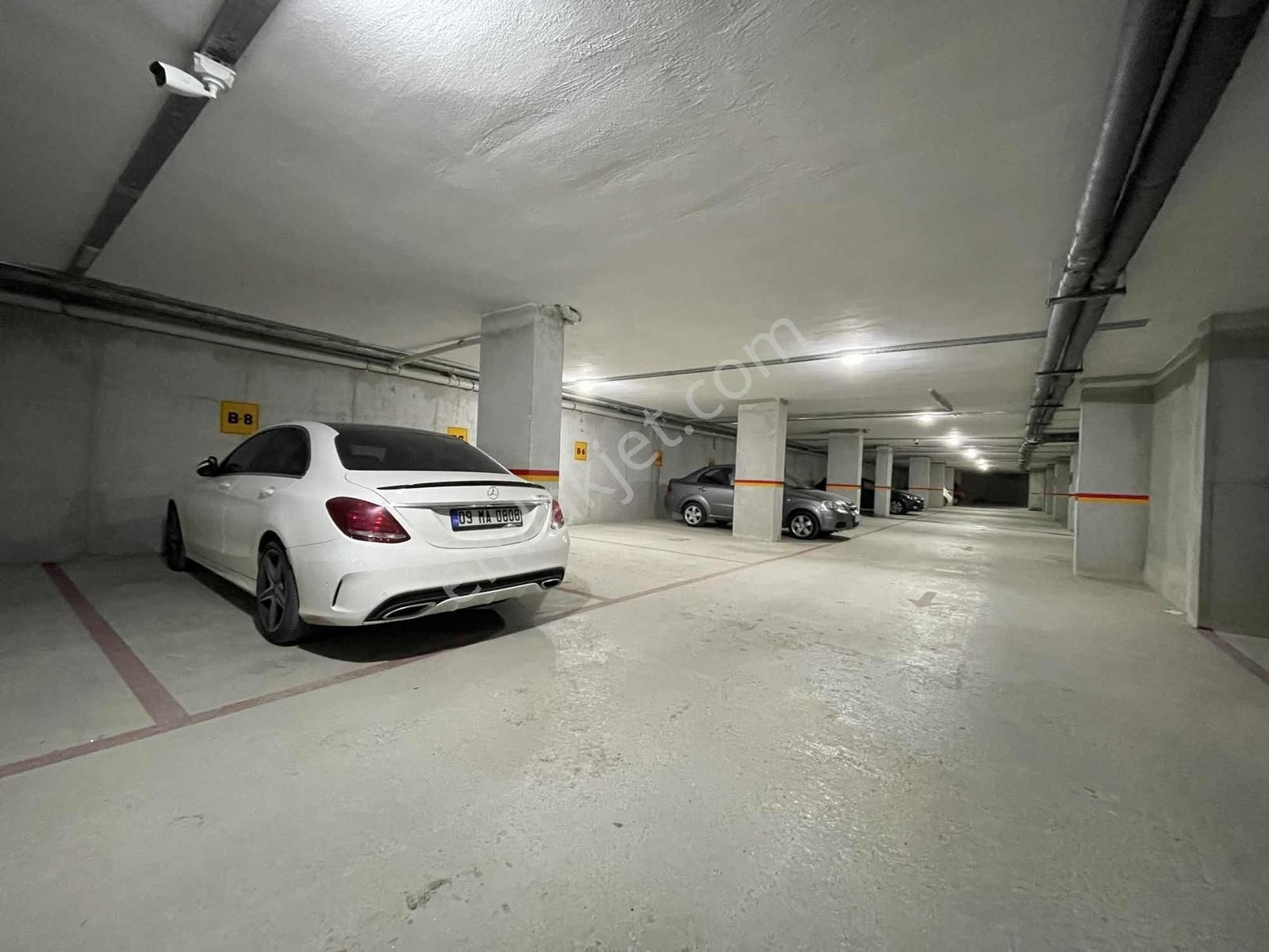 Eşyasız-temiz Su Arıtma -yerden Isıtma-3+1-otoparklı-havuzlu- - Görsel 22