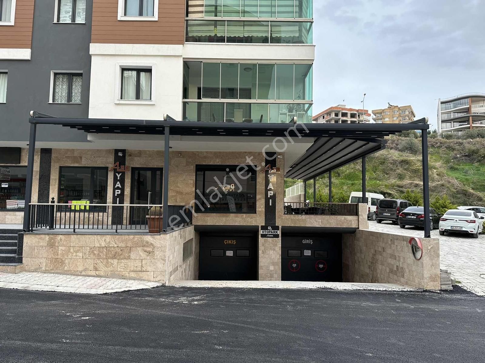 Eşyasız-temiz Su Arıtma -yerden Isıtma-3+1-otoparklı-havuzlu- - Görsel 19