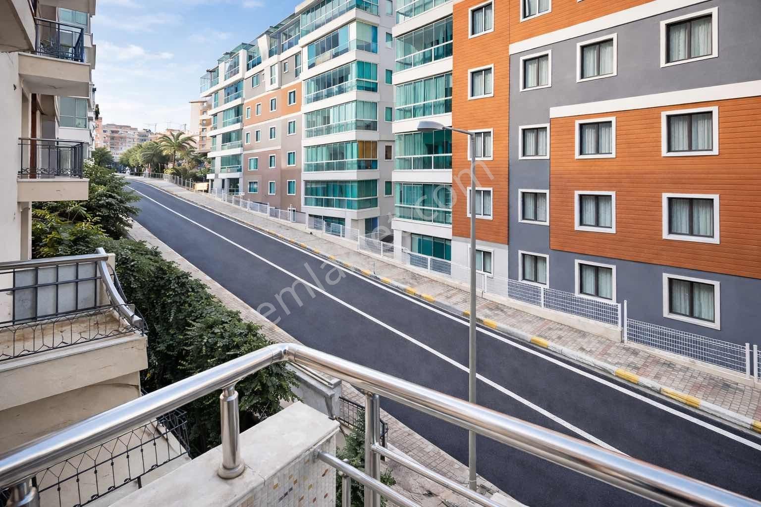 Yeni Bina-merkezde-denize 900 Metre-doğal Gazlı- Çift Banyo - Görsel 10