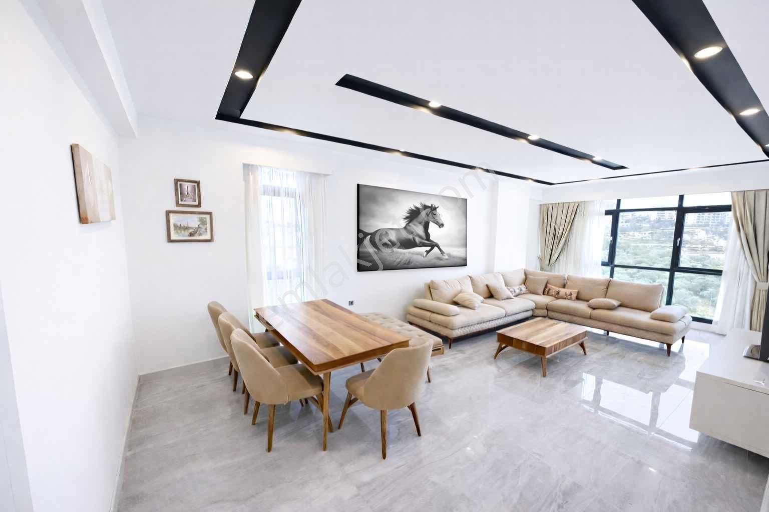 Kuşadası Otogar Arkası 3+1 Kapalı Mutfak Kiralık Boş Daire - Görsel 5