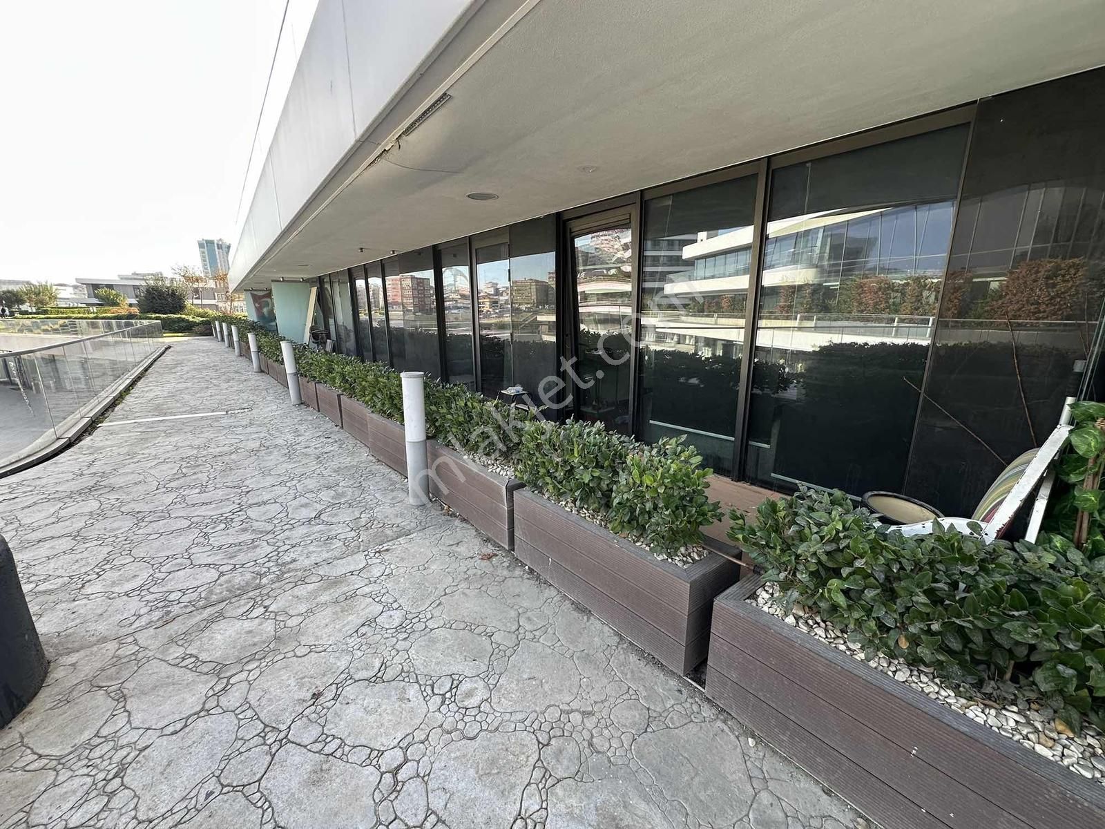 Merter Platform Teraslı Lüks Rezidans Çift Tapu Flex Flat - Görsel 9