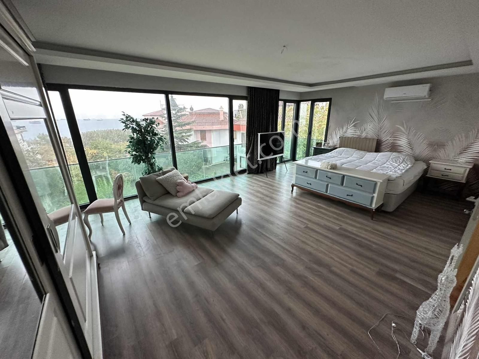 Yeni Yapı-denize Sıfır-kapanmaz Manzara-site İçi-havuzlu 6+ 1 - Görsel 9