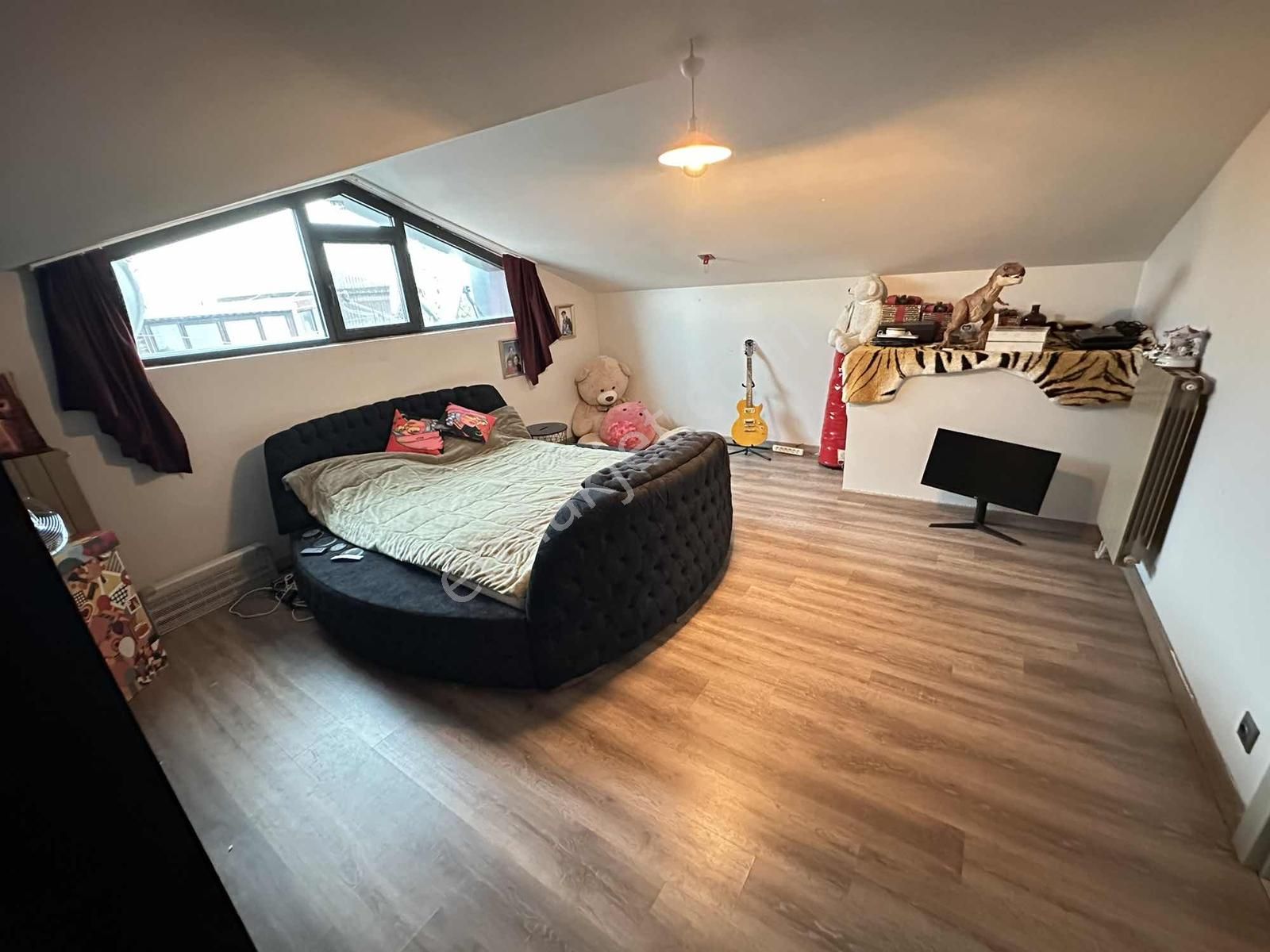 Yeni Yapı-denize Sıfır-kapanmaz Manzara-site İçi-havuzlu 6+ 1 - Görsel 22