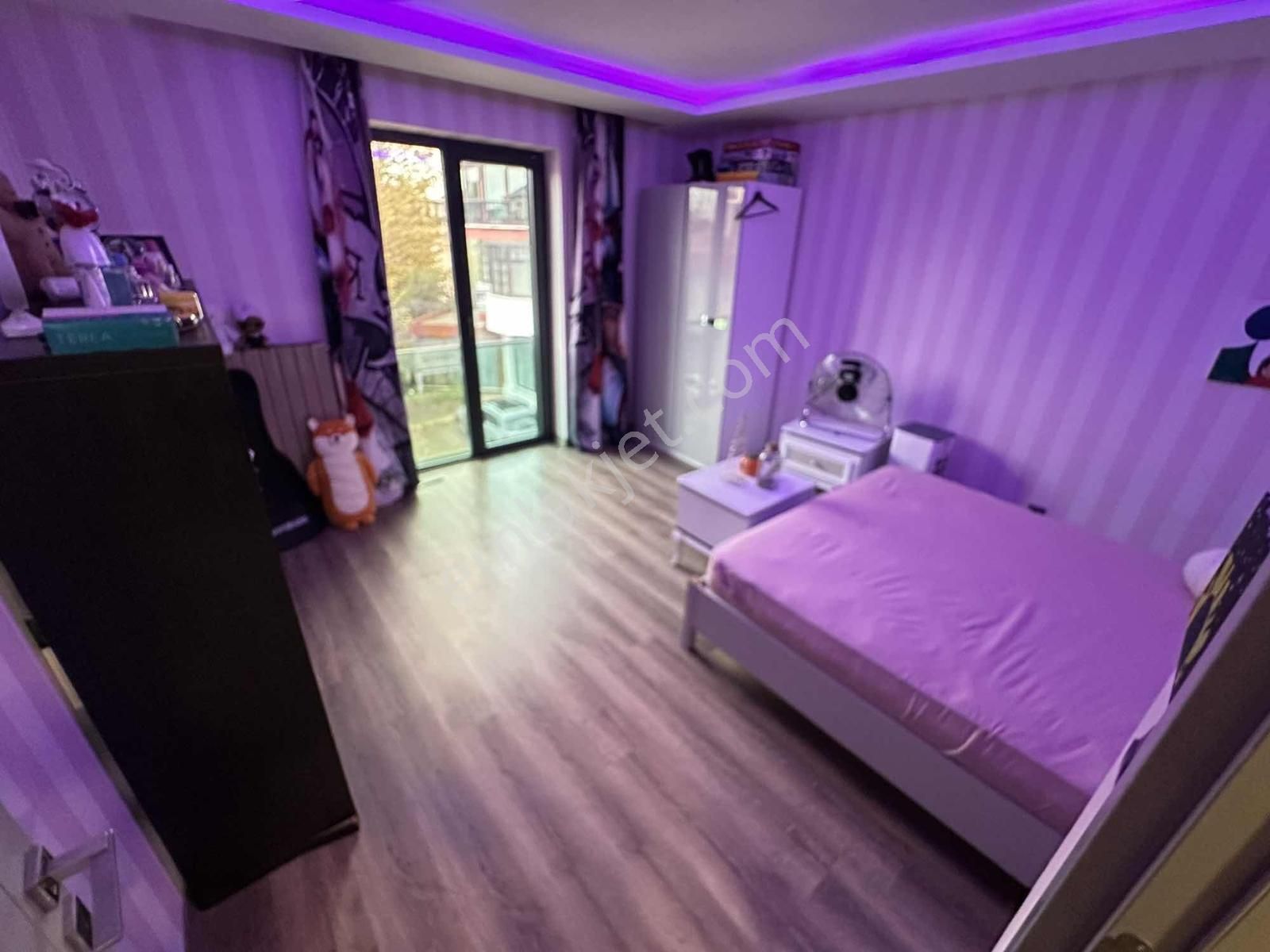 Yeni Yapı-denize Sıfır-kapanmaz Manzara-site İçi-havuzlu 6+ 1 - Görsel 16