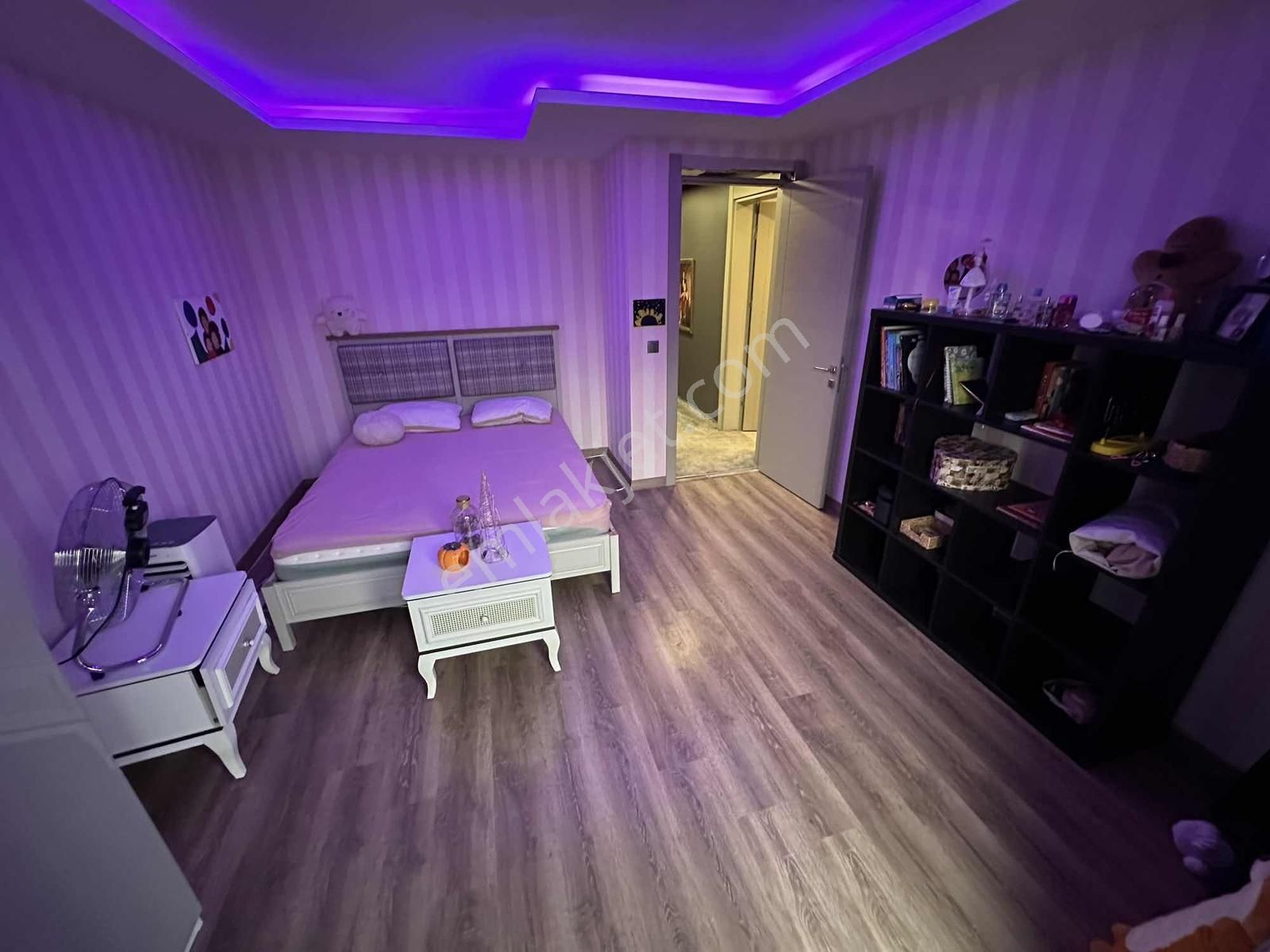 Yeni Yapı-denize Sıfır-kapanmaz Manzara-site İçi-havuzlu 6+ 1 - Görsel 15