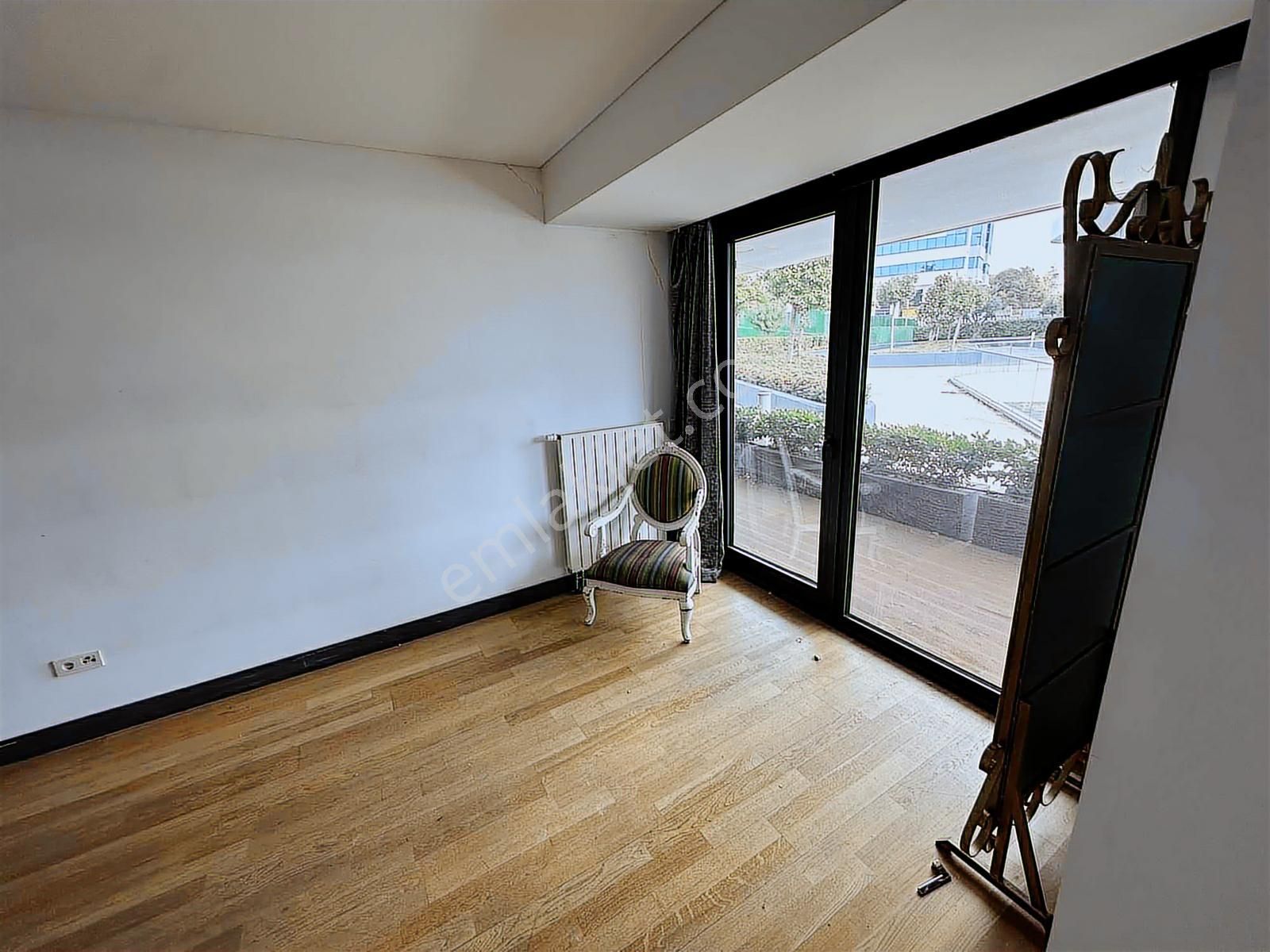Platform Merterde Teras Katlı En Geniş 1+1 110 M2 - Görsel 26