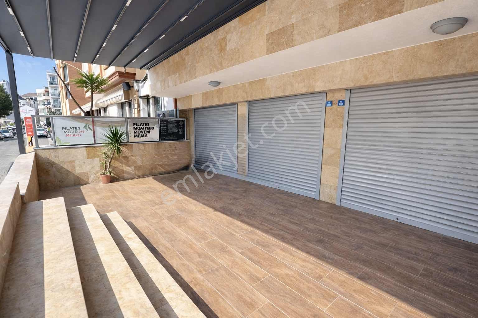 Kuşadası Merkezde Satılık Dükkan,ofis & Klinik V.b - Görsel 14