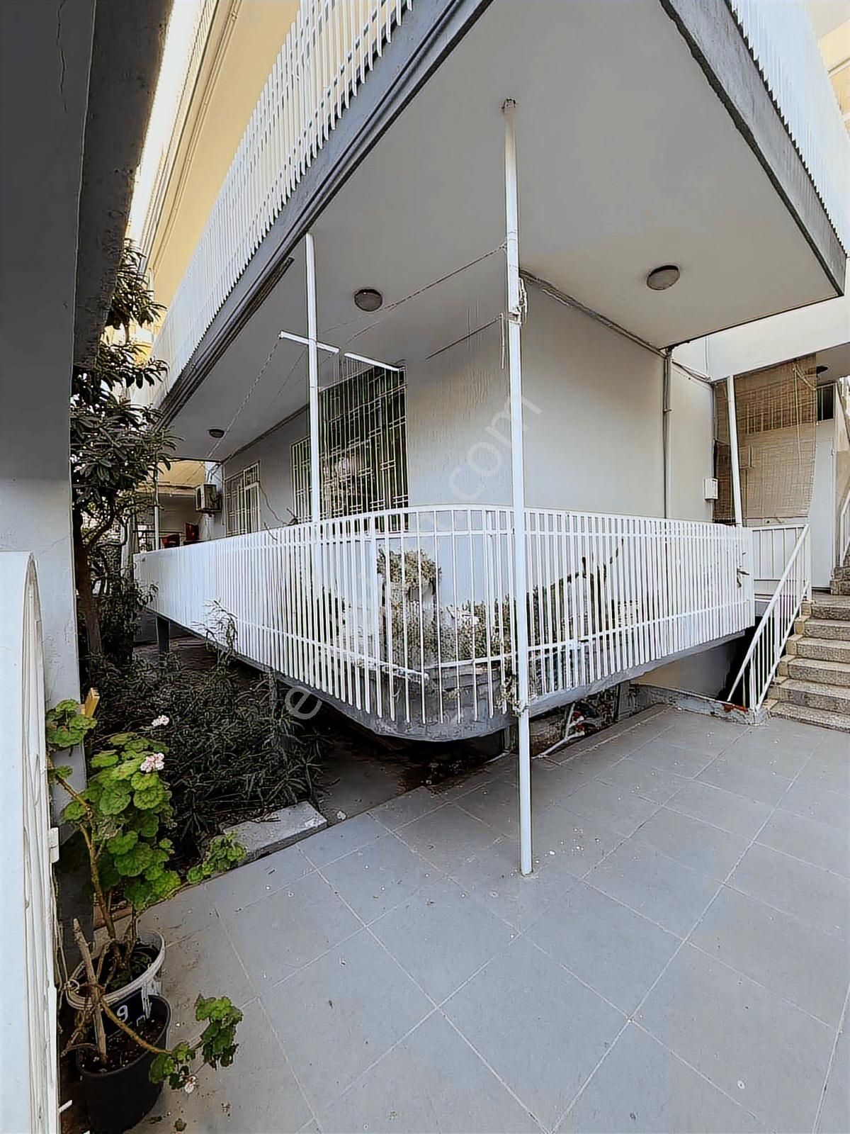 Kuşadası Tam Merkezde 3+1 Yüksekgiriş Satılık Daire - Görsel 10