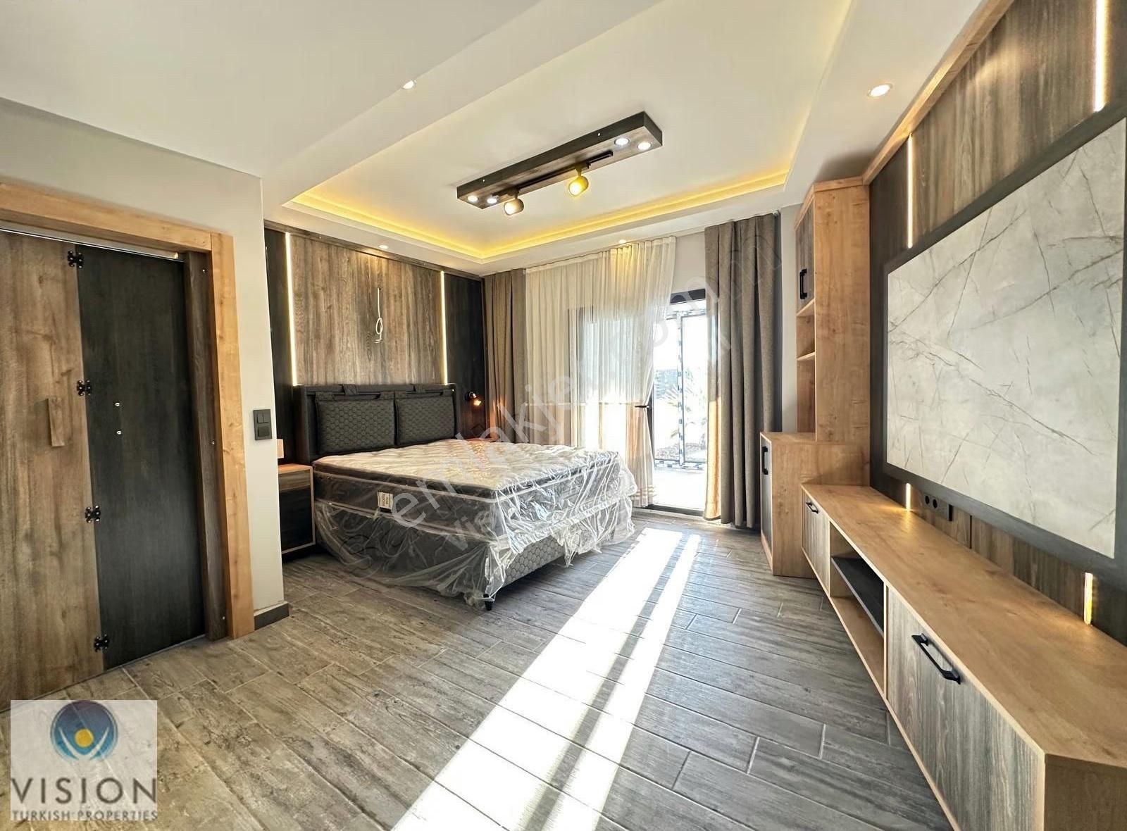 Didim Hisar Mahallesinde Havuzlu Sitede Full Eşyalı 3+1 Villa - Görsel 7