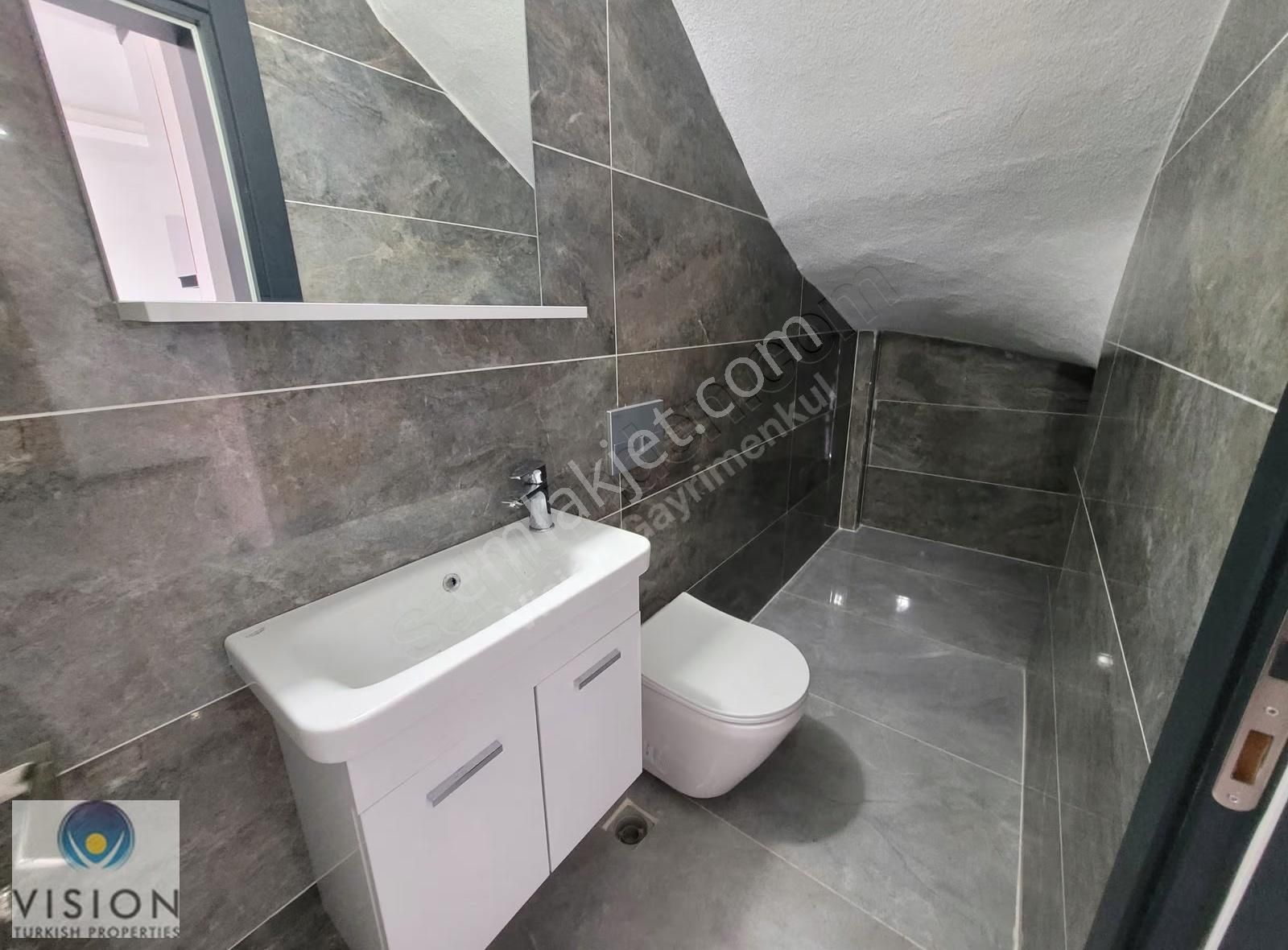 Didim Hisar Mahallesinde Havuzlu Sitede Bahçeli 3+1 Villa - Görsel 3