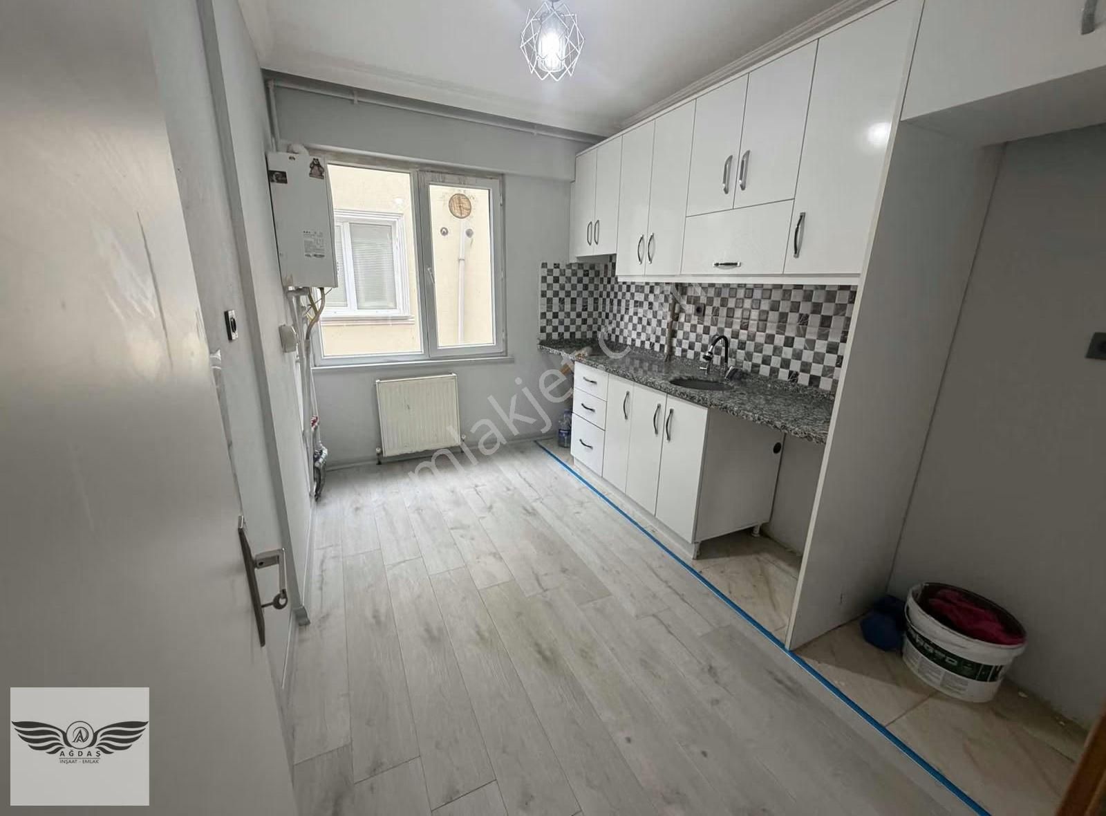 Merkezi Konum 2+1 Sıfır Ayarında Satılık İskanlı Daire - Görsel 7