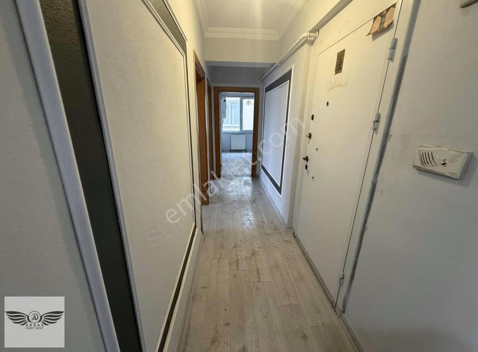 Merkezi Konum 2+1 Sıfır Ayarında Satılık İskanlı Daire - Görsel 11