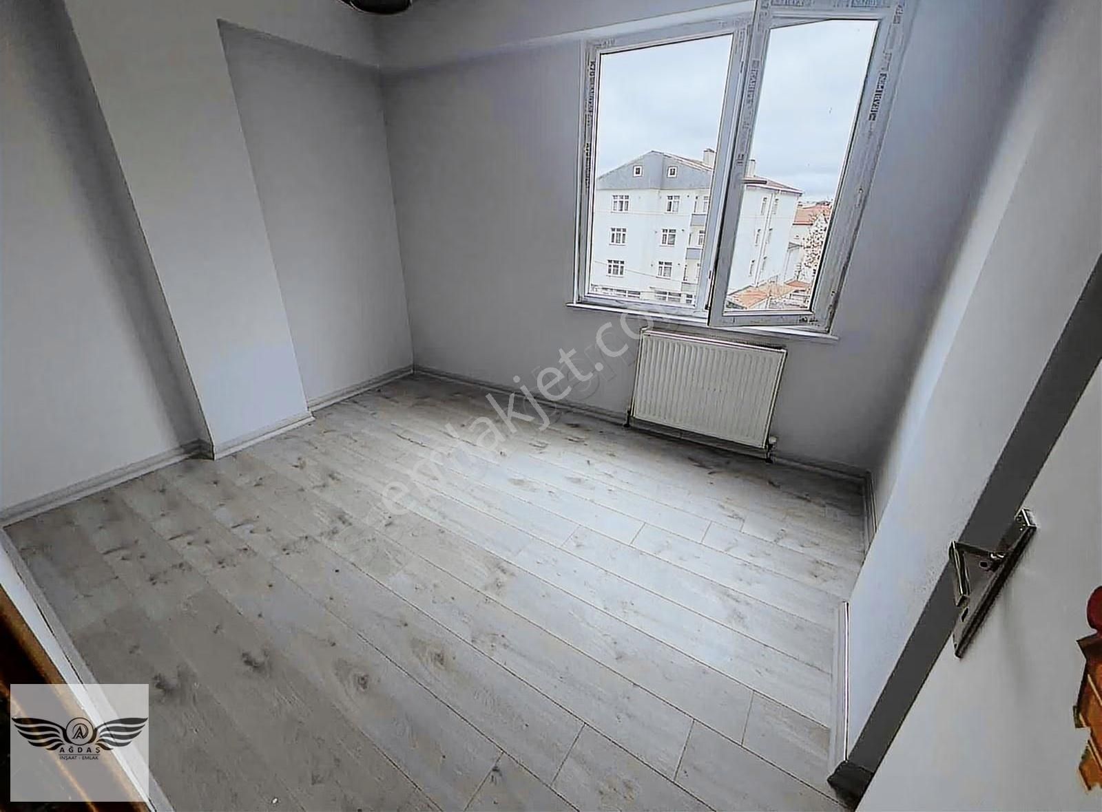 Merkezi Konum 2+1 Sıfır Ayarında Satılık İskanlı Daire - Görsel 10