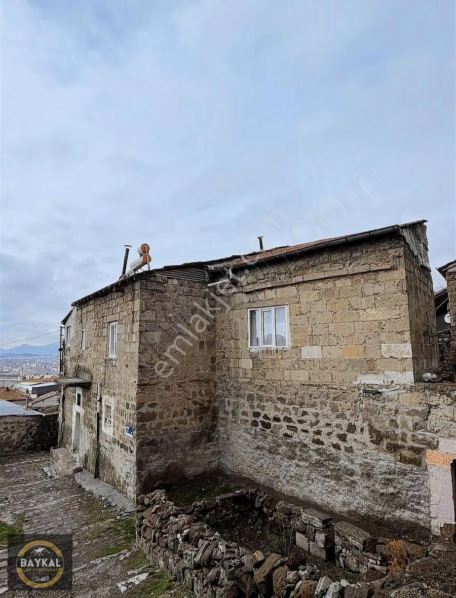 Mimarsinanda Kayseri Manzaralı Müstakil Ev