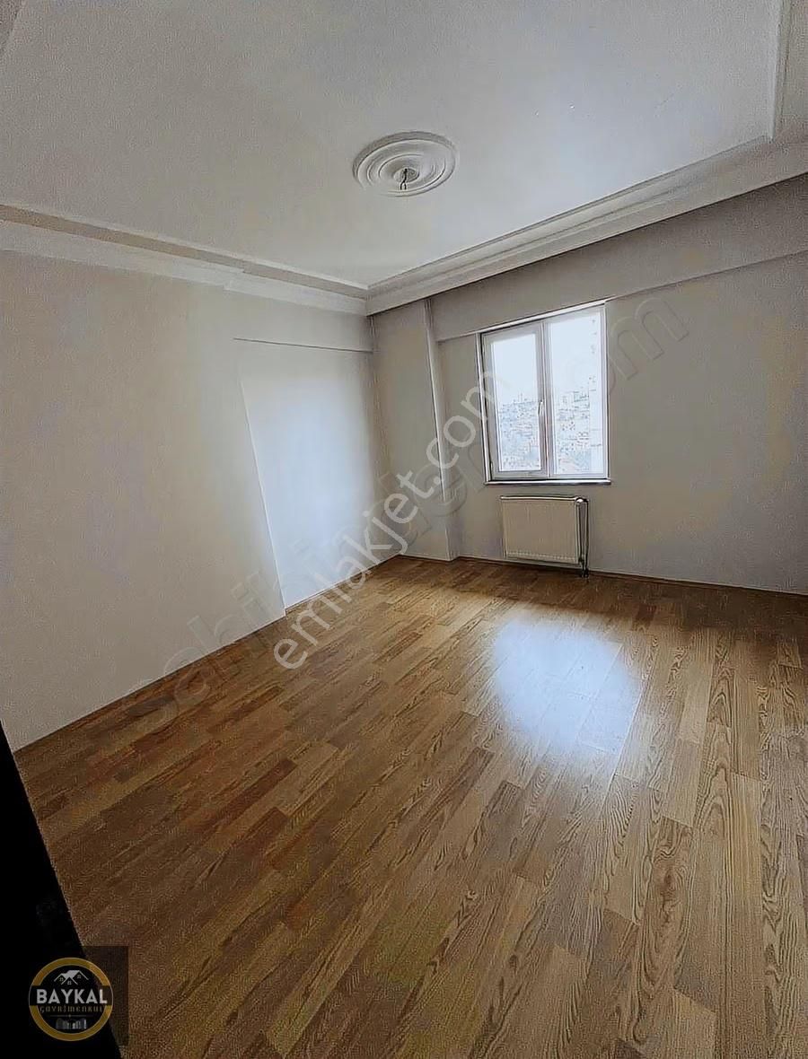 Yıldırım Beyazıtta Mükemmel Konumda Daire - Görsel 8