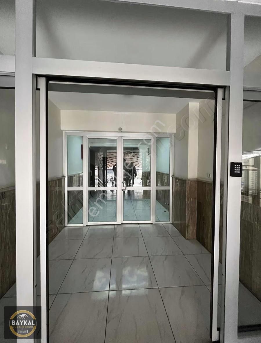 Yıldırım Beyazıtta Mükemmel Konumda Daire - Görsel 11