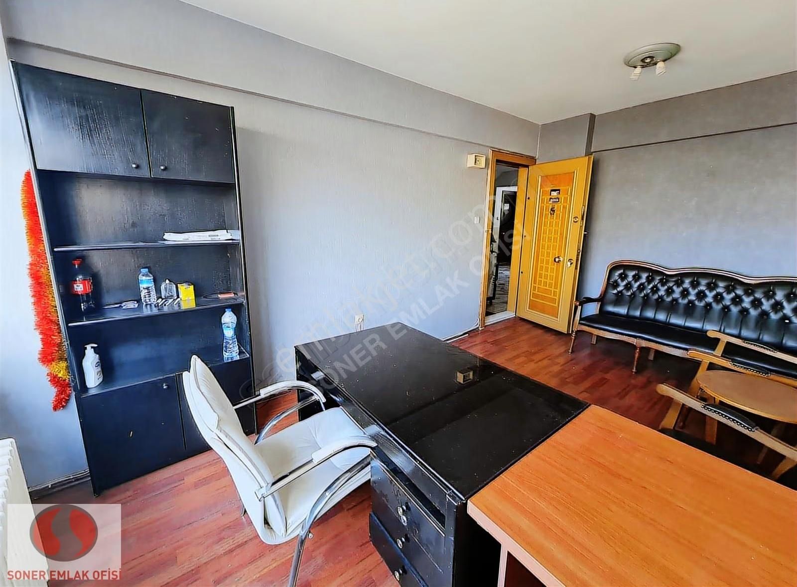 Kadıköy Altıyolda Ana Caddede Kiralık Eşyalı Ofis - Görsel 6