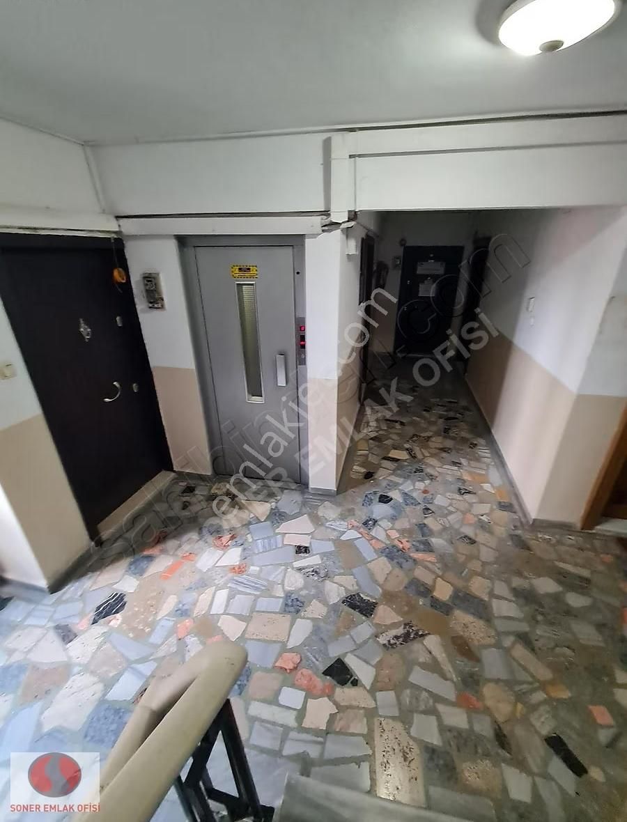 Kadıköy Altıyolda Ana Caddede Kiralık Eşyalı Ofis - Görsel 11