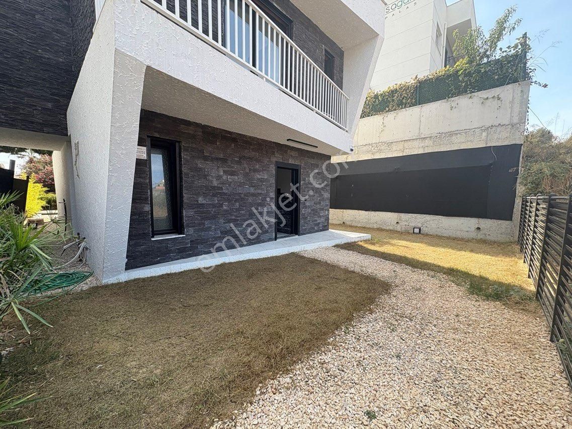 Kuşadası Kadınlar Denizi'nde 4+1 Müstakil, Özel Havuzlu Lüx Satılık Villa - Görsel 12