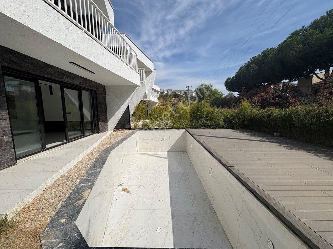 Kuşadası Kadınlar Denizi'nde 4+1 Müstakil, Özel Havuzlu Lüx Satılık Villa - Görsel 10