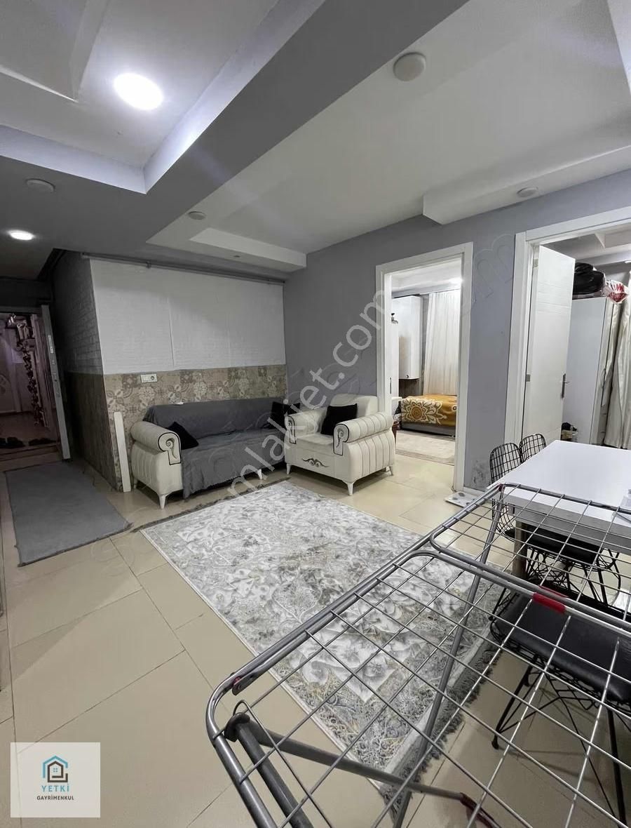 Ulus Dolmuş Durakları Yakını 2+1 Satılık Apart - Görsel 9