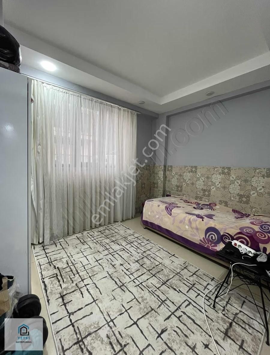 Ulus Dolmuş Durakları Yakını 2+1 Satılık Apart - Görsel 7