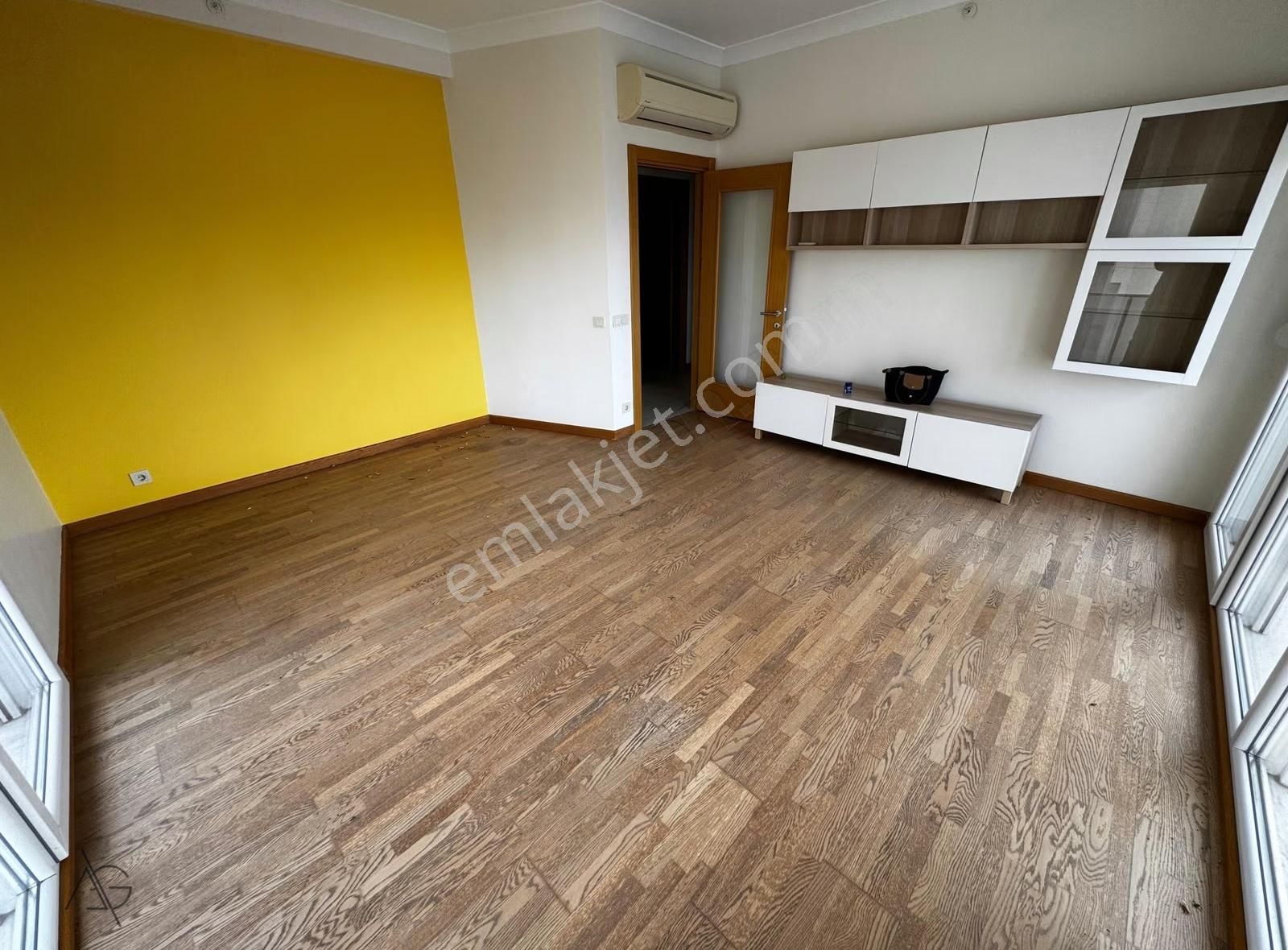 Atölyeden Ömerpaşada 10 Yıllık Havuzlu 80m2net Balkonlu 2+1 Boş - Görsel 16