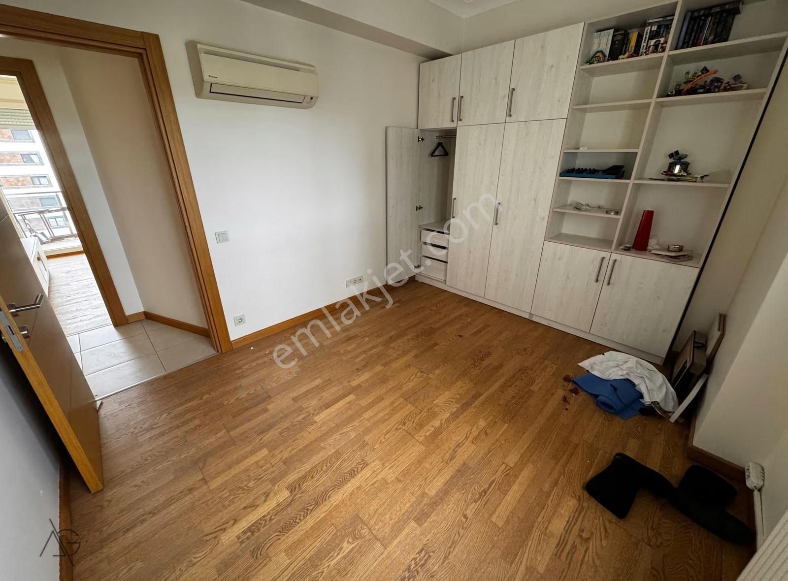 Atölyeden Ömerpaşada 10 Yıllık Havuzlu 80m2net Balkonlu 2+1 Boş - Görsel 4