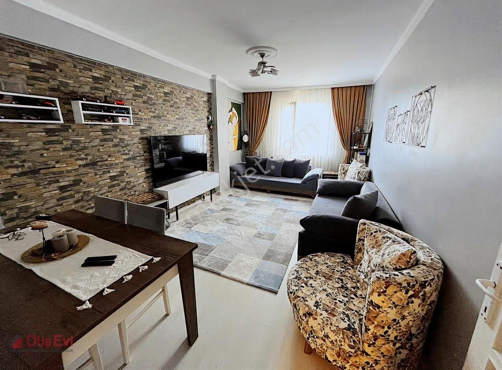 Bağcılar Yıldıztepe Mh. 2+1 4.kat Ferah Daire