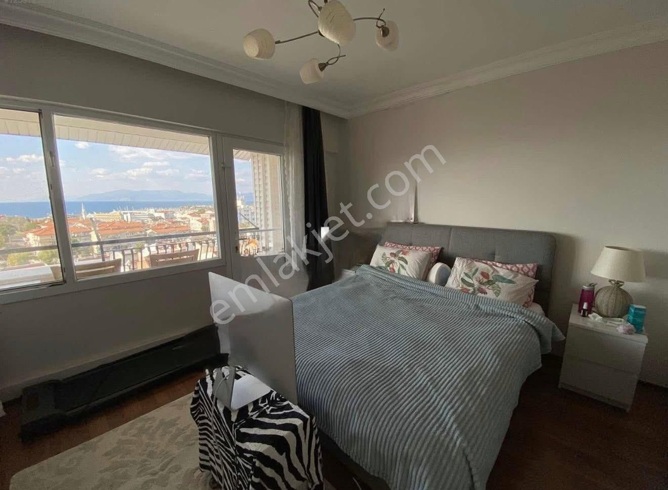 Kuşadası Merkez – Marina Mevkiinde Full Deniz Manzaralı Tripleks 4+1 Villa - Görsel 10