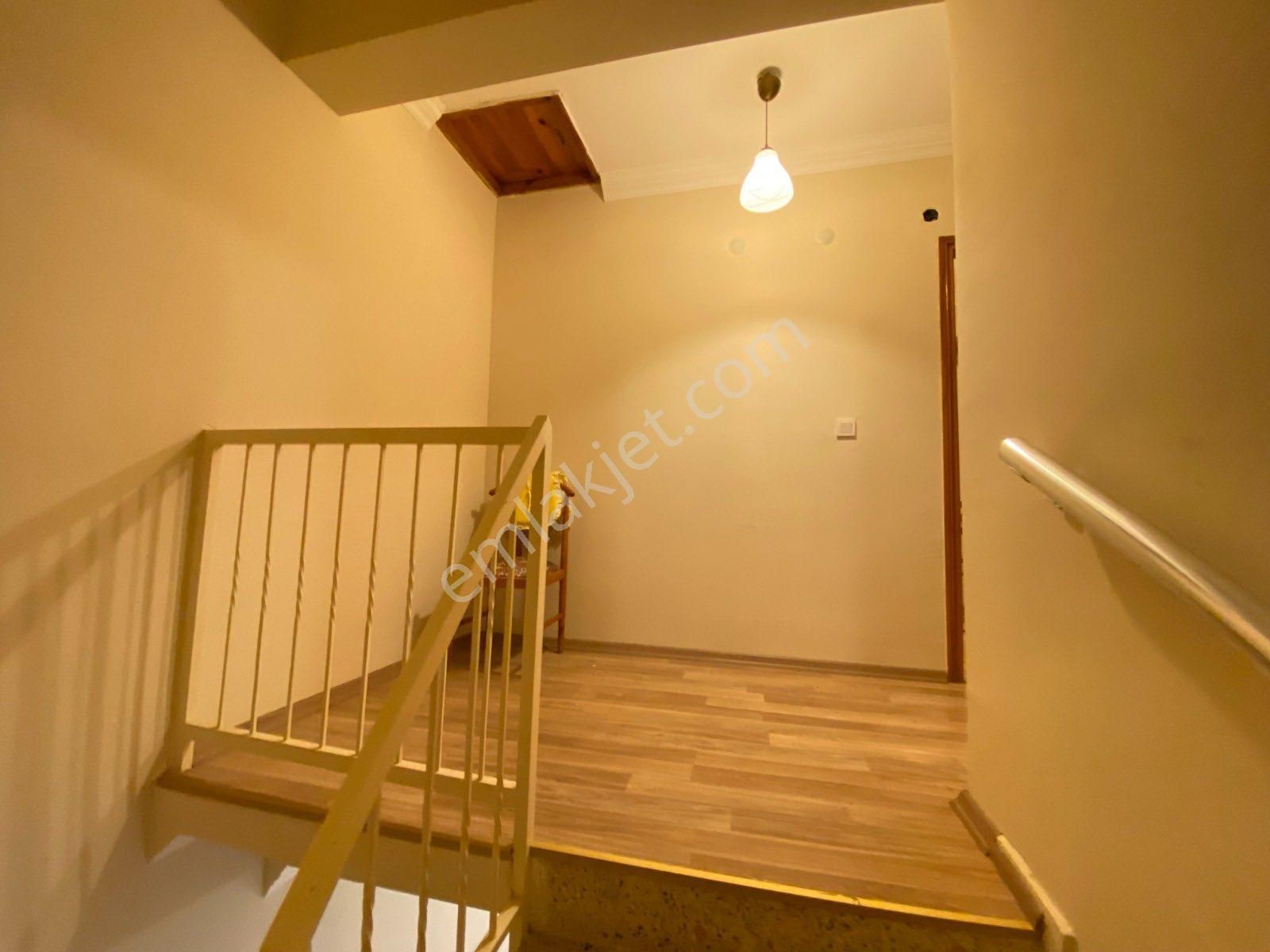 Seferihisar Ürkmez De Satılık 3+1 Satılık Villa Denize Sadece 50 Metre - Görsel 26