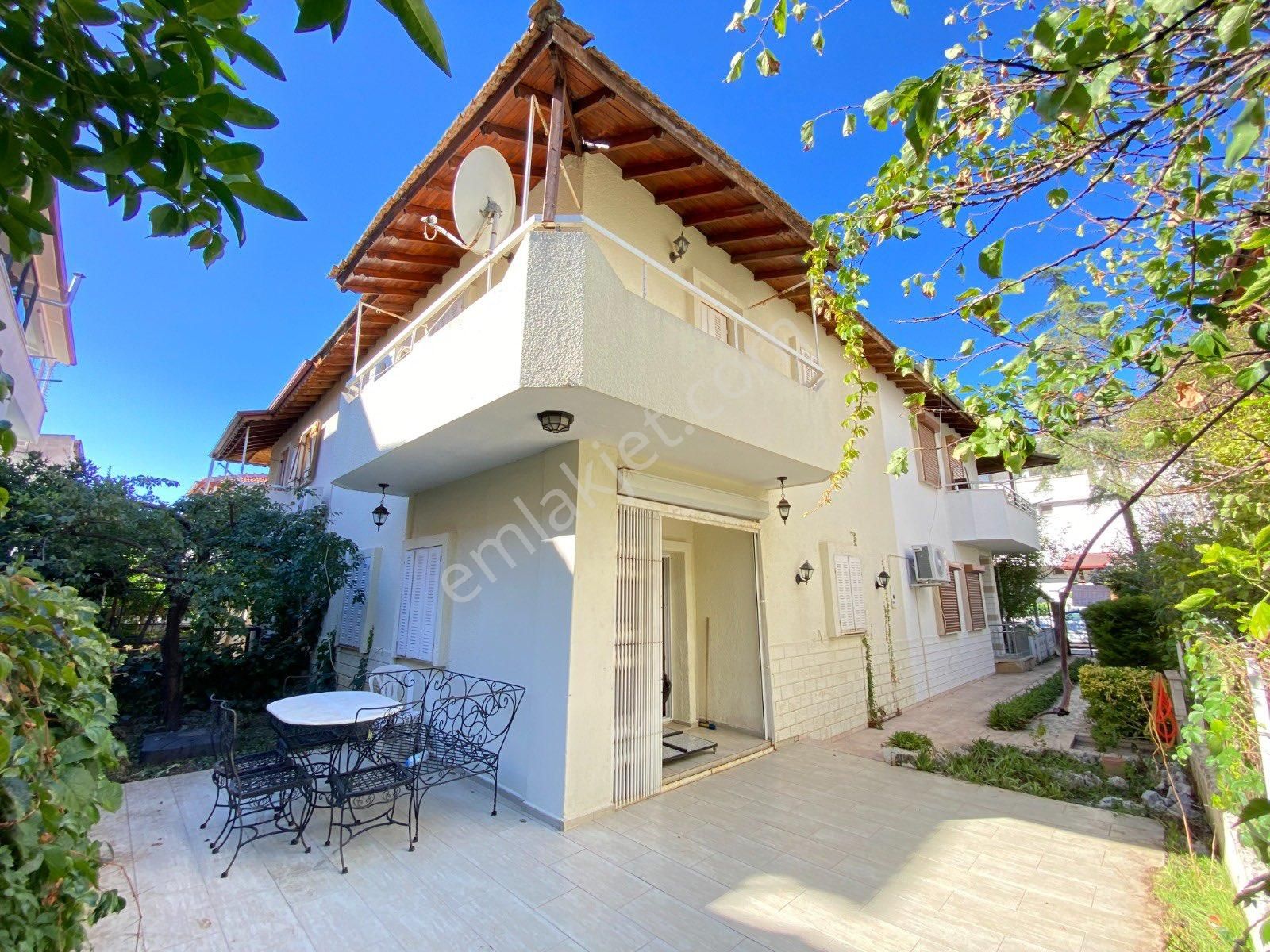 Seferihisar Ürkmez De Satılık 3+1 Satılık Villa Denize Sadece 50 Metre - Görsel 22
