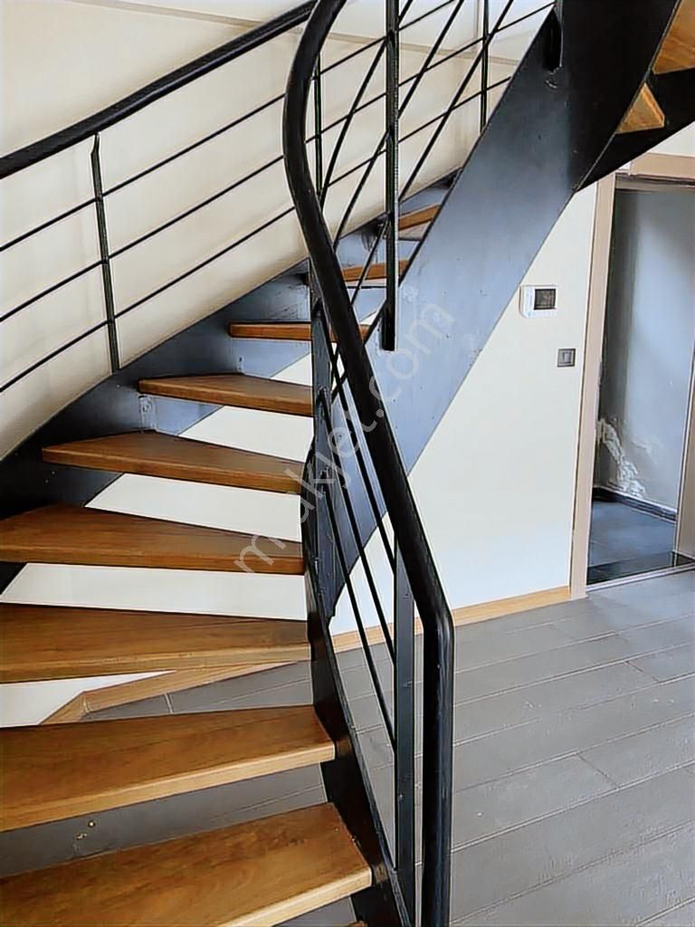 296m2 Vadi Mudanya'da Villa Konsepti 5+1 Müstakil Bahçeli Dublex - Görsel 4