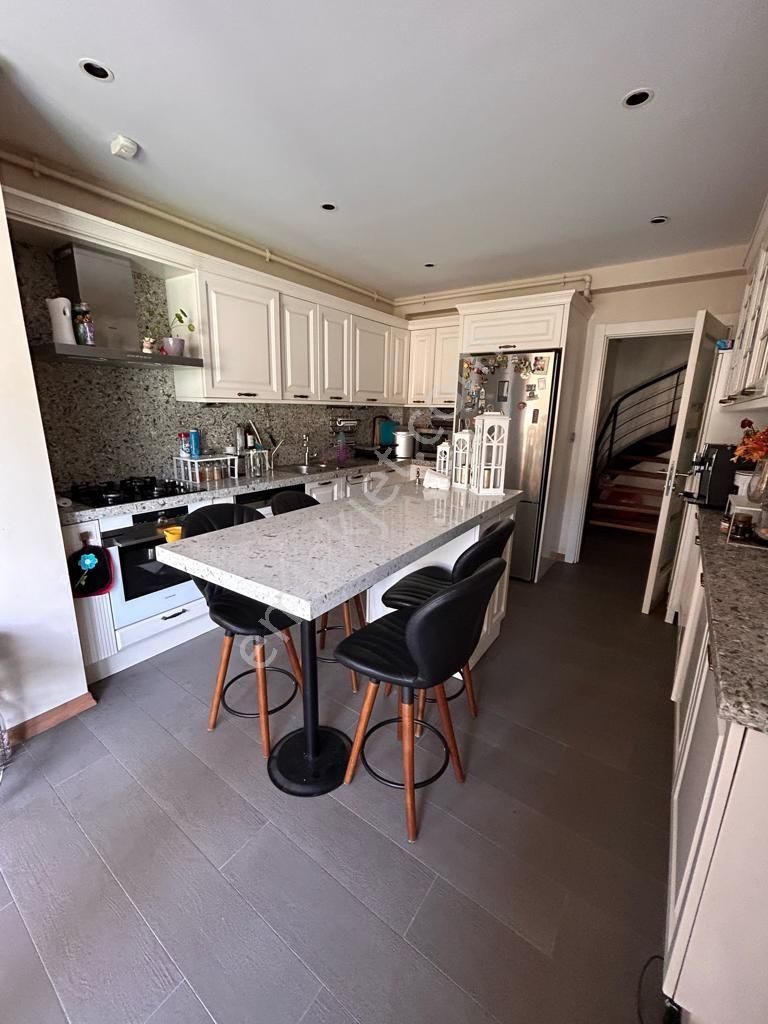 296m2 Vadi Mudanya'da Villa Konsepti 5+1 Müstakil Bahçeli Dublex - Görsel 25