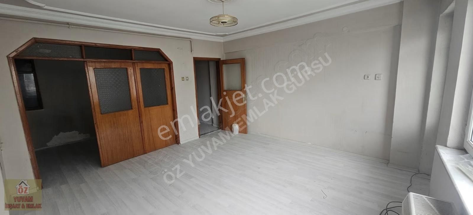 Gürsu Çarşı İçinde Cadde Üstü Satılık 2+1 Daire... - Görsel 12