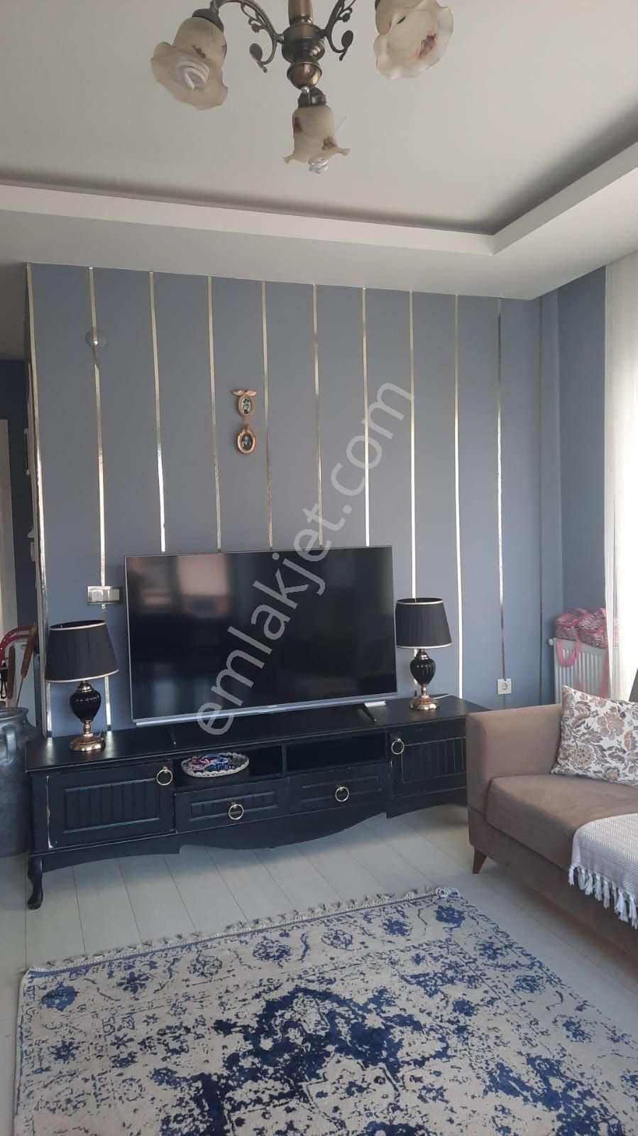 Uzunmustafa Mahallesi Mükemmel Konumda Yatırımlık 1+1 Satılık Daire - Görsel 4