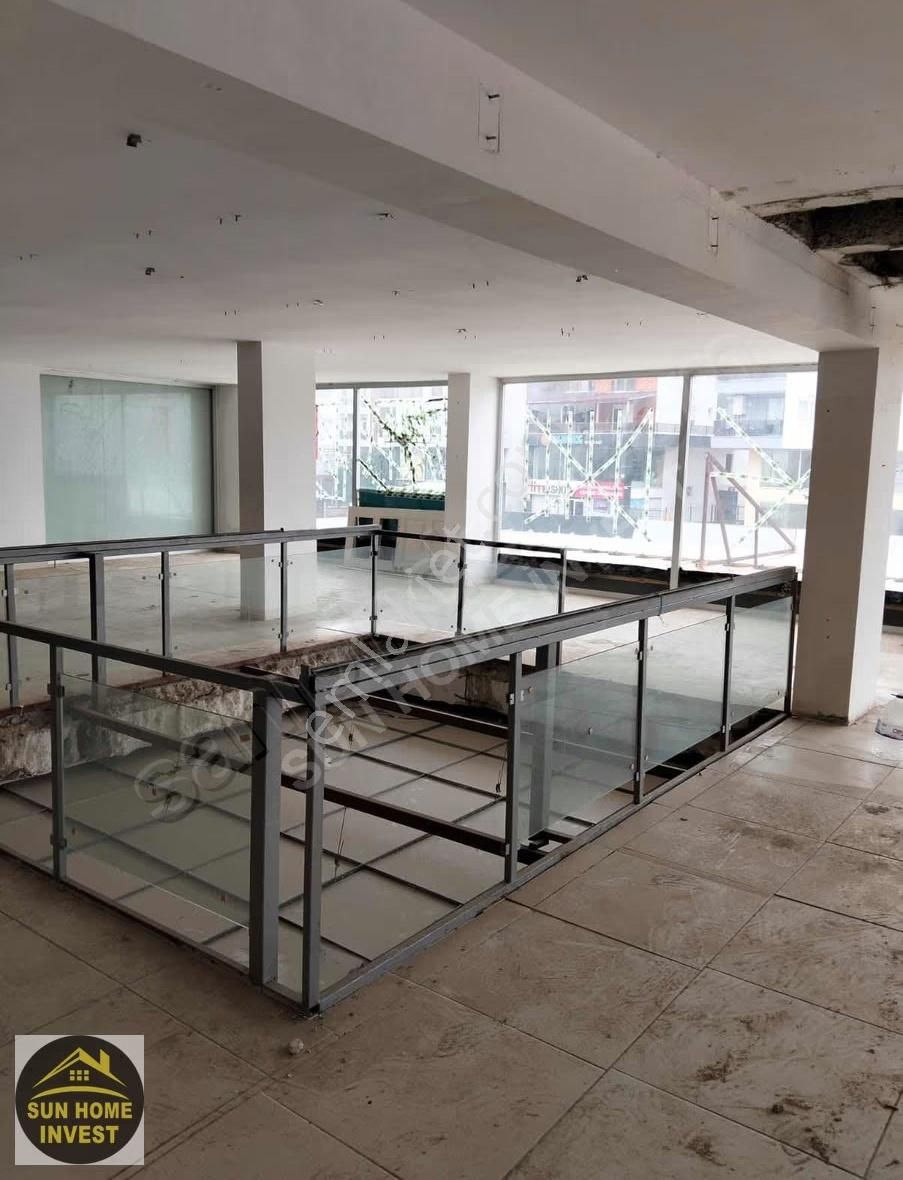 Üç Katlı 700m2 Satılık Dükkan - Görsel 3