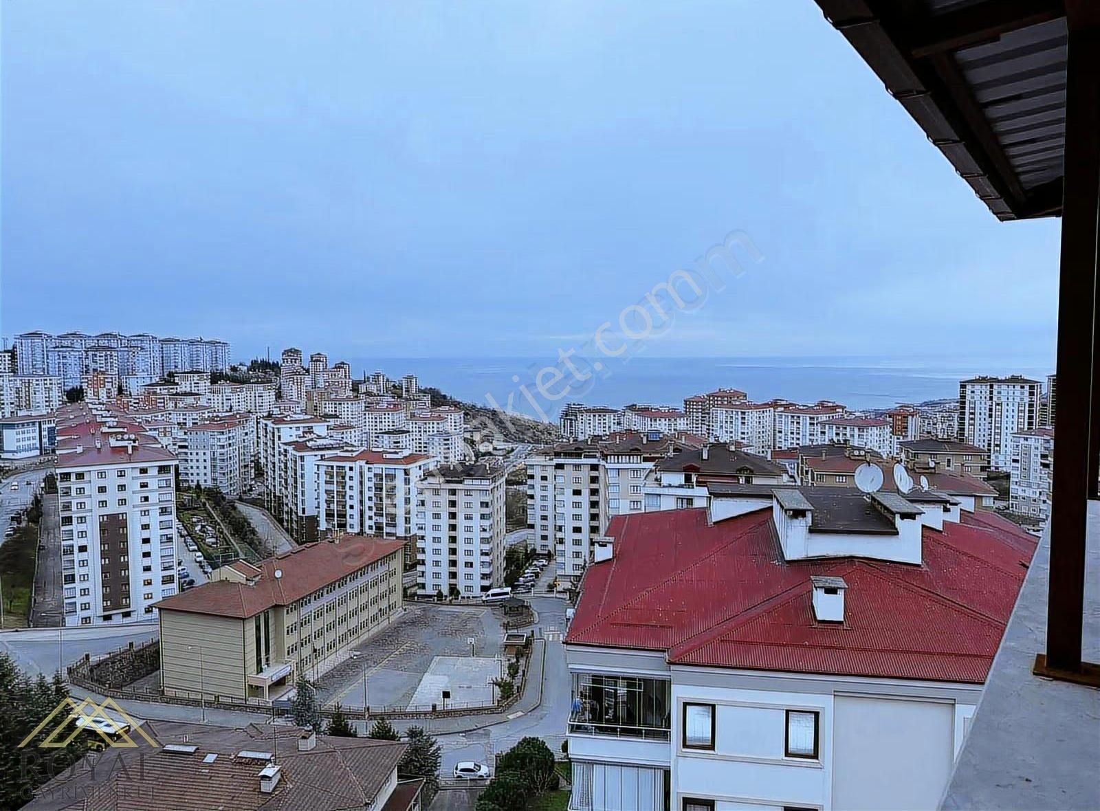 Çukurçayırda Deniz Manzaralı Kiralık Daire