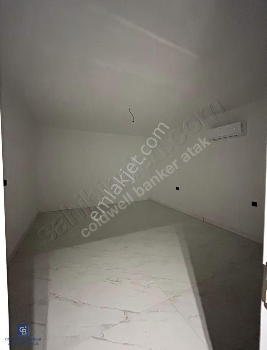 Çeşme Dalyan'da Modern İşyeri - Görsel 13