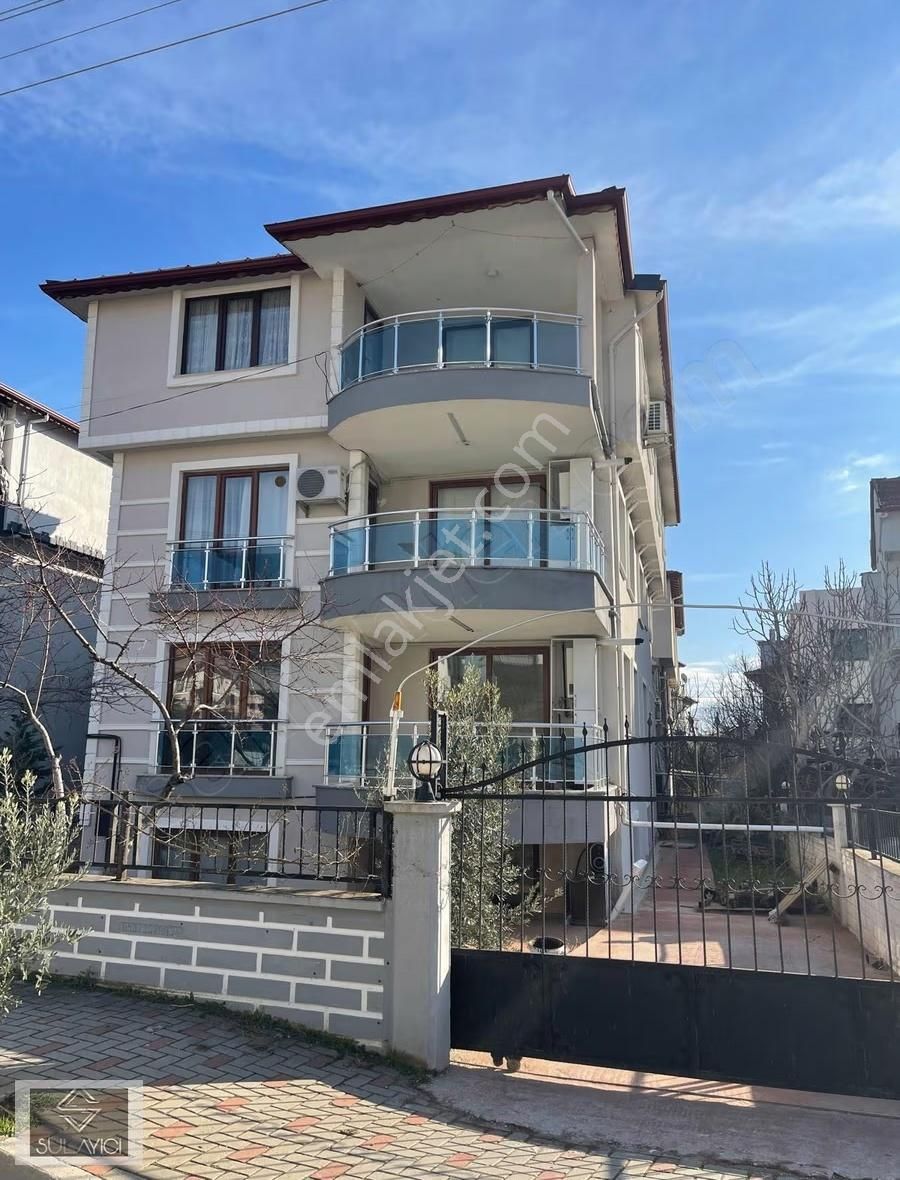 Denizli Merkezefendide Satılık Komple Bina Yatırıma Uygun