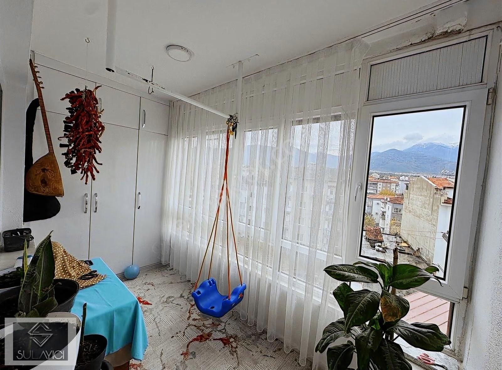 Akkonak Mahallesinde İçi Yenilenmiş Geniş Satılık Daire - Görsel 13