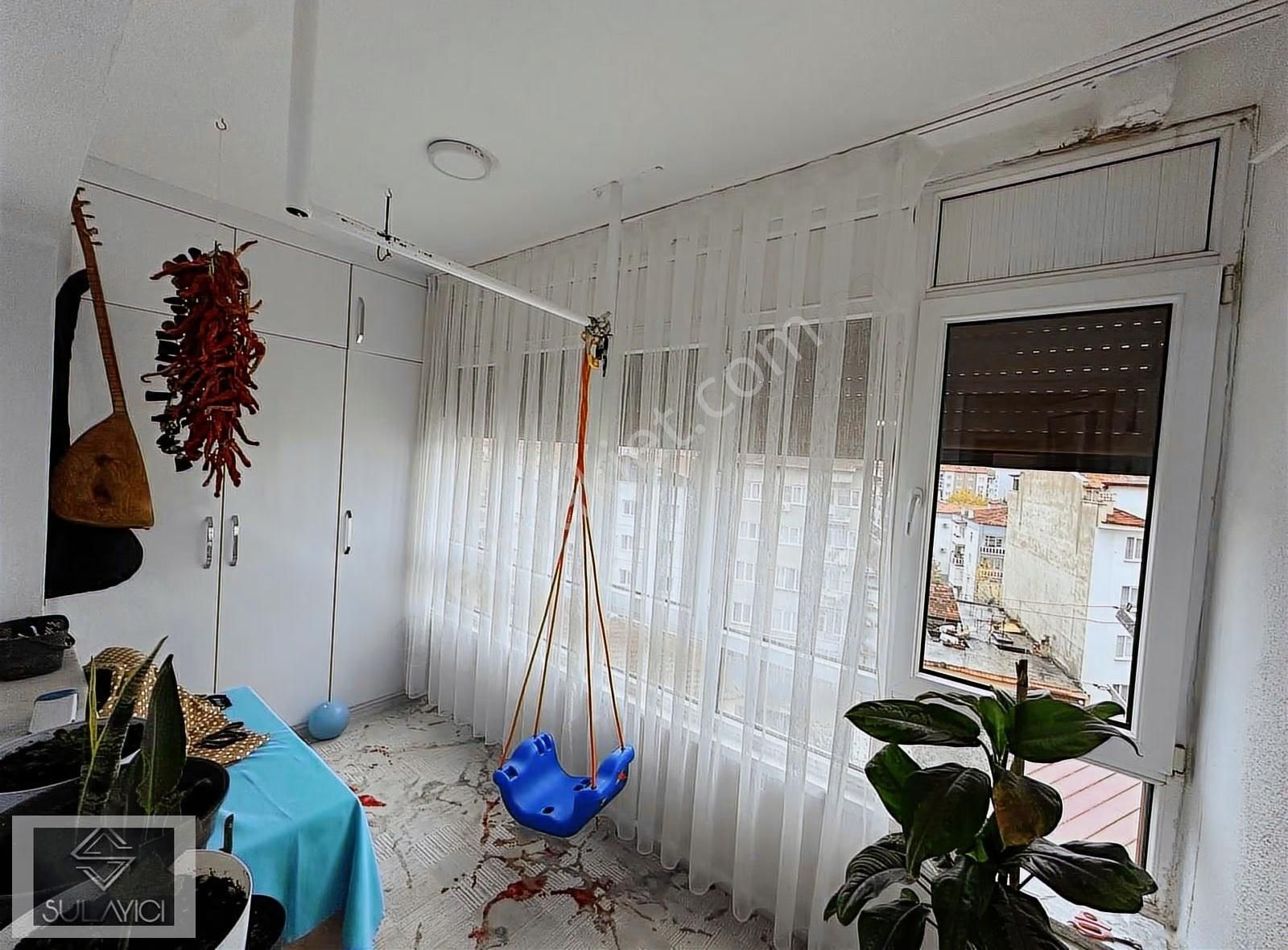 Akkonak Mahallesinde İçi Yenilenmiş Geniş Satılık Daire - Görsel 8