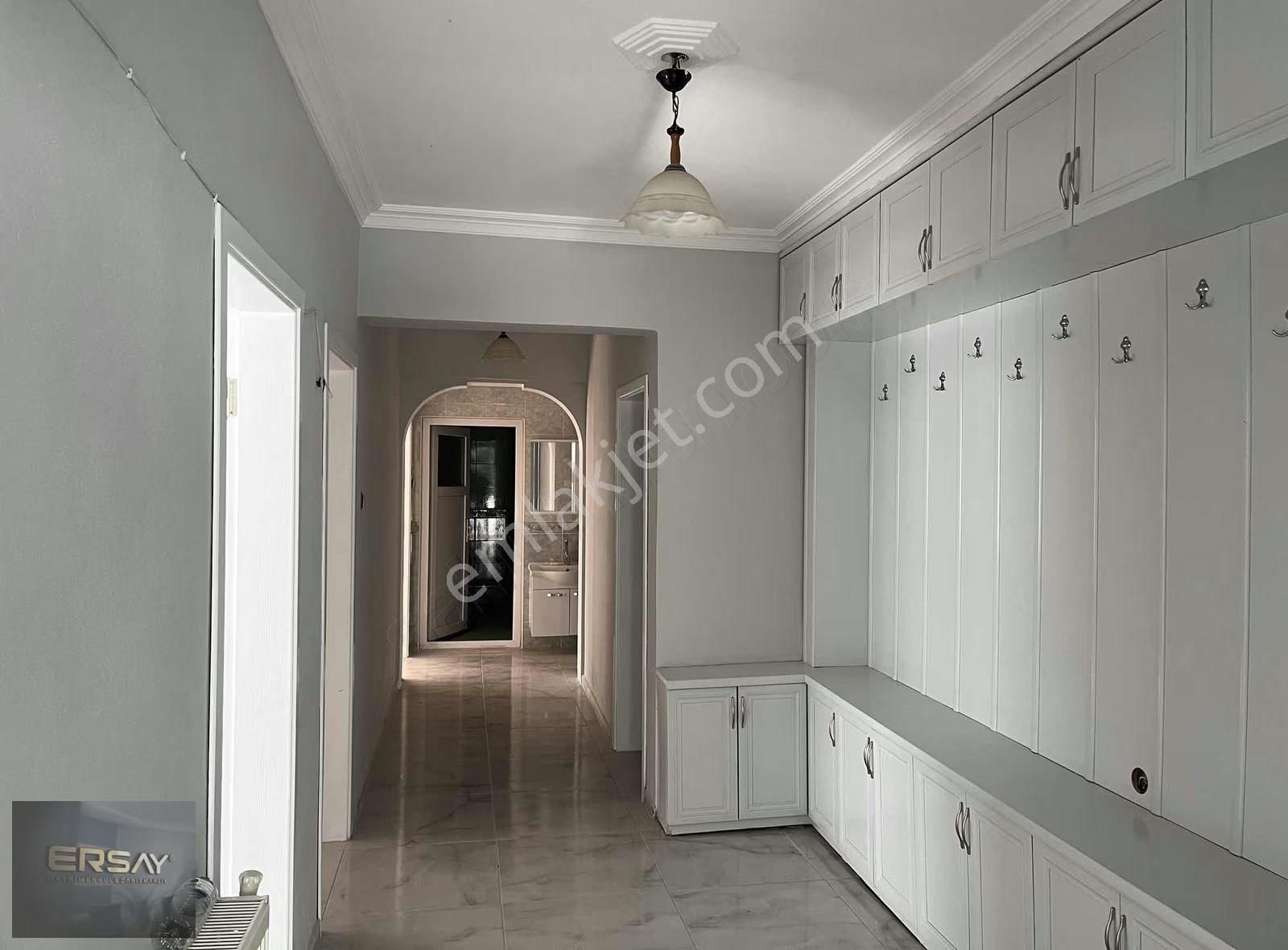 Ersay'dan Satılık-3+1-cevizli Camı Yanı-yüksek Giriş